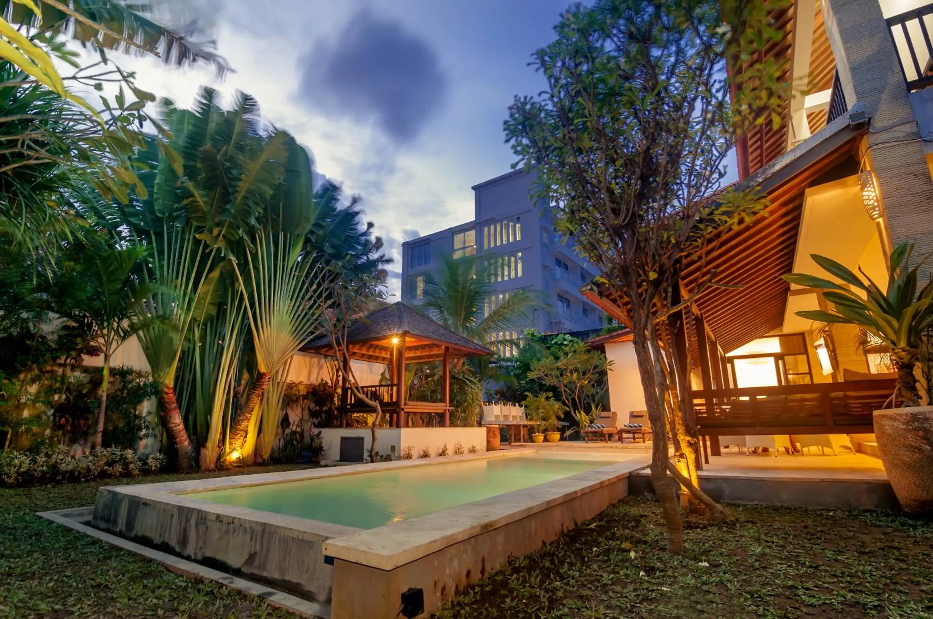 Swimming pool in Mawar Estate by Villas Direct Bali