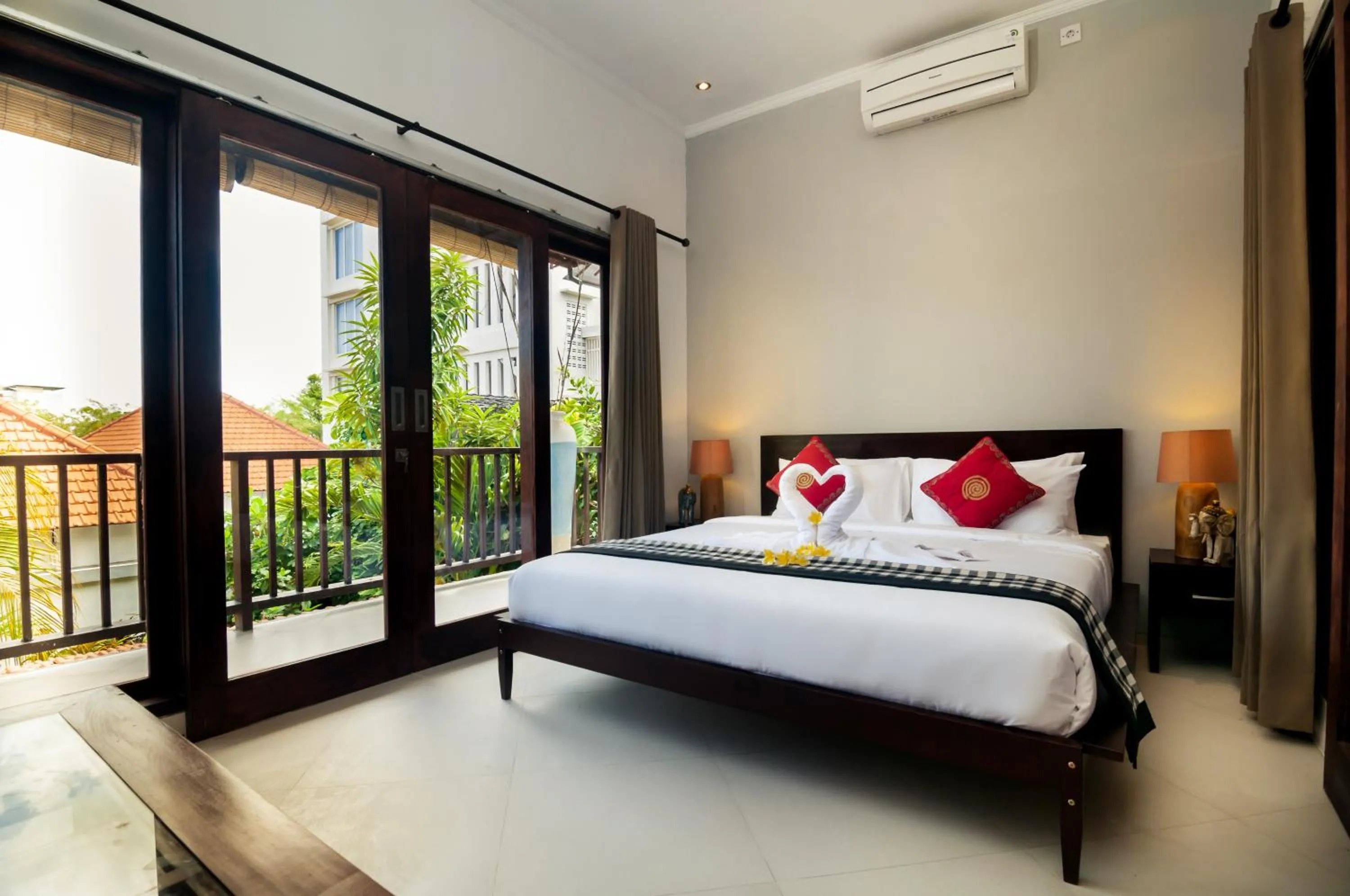 Bedroom, Bed in Mawar Estate by Villas Direct Bali