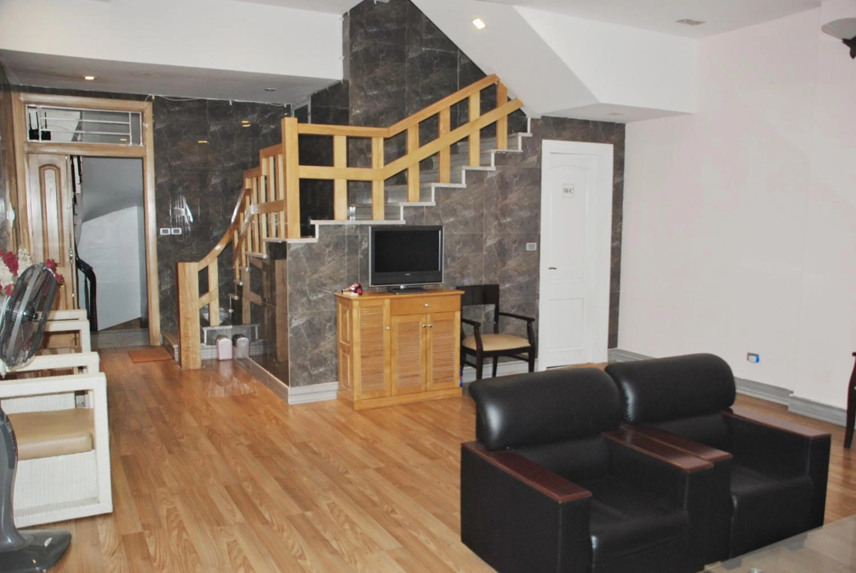 bunk bed in Nice Hotel