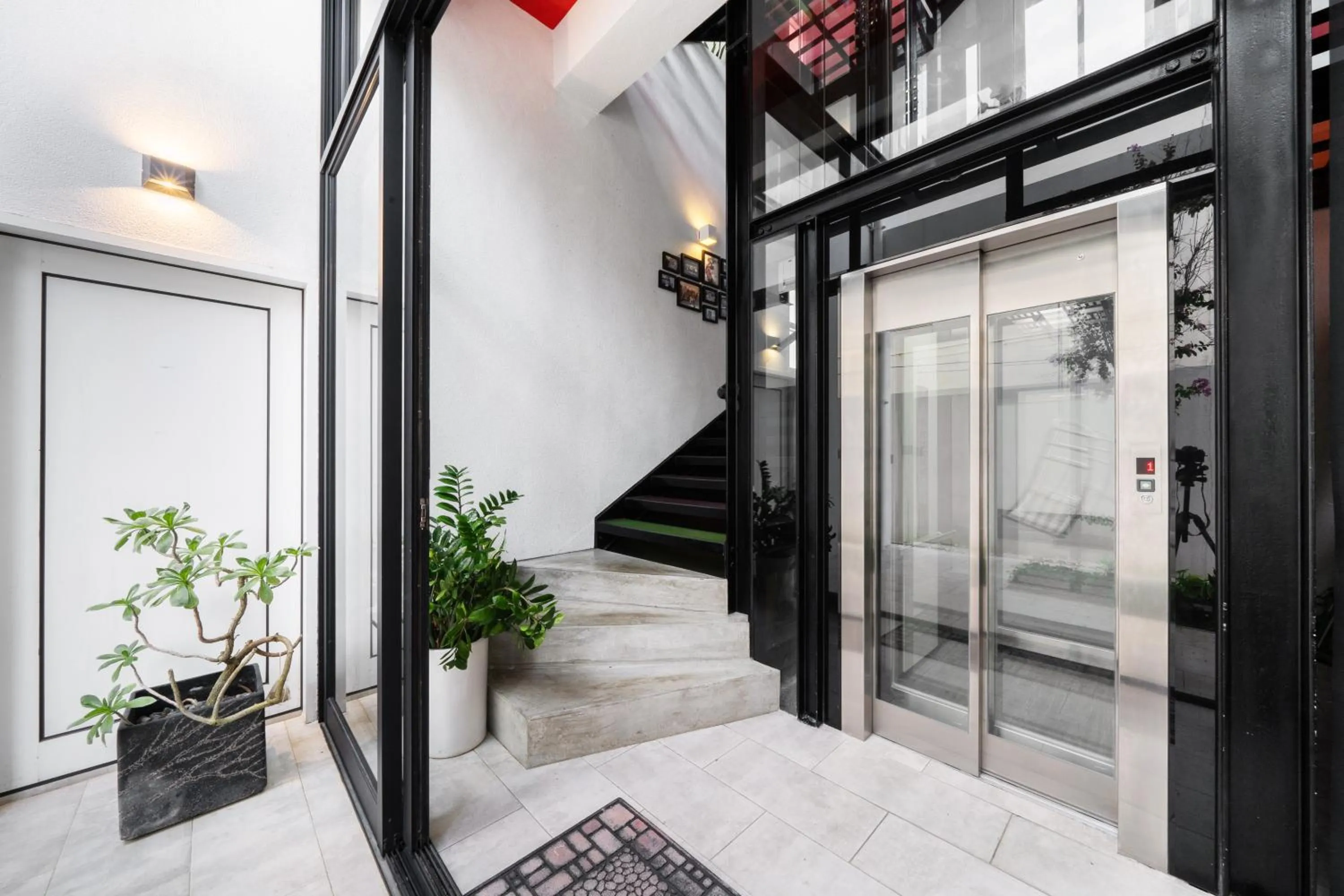 Facade/entrance in Color Coral Boutique Hotel