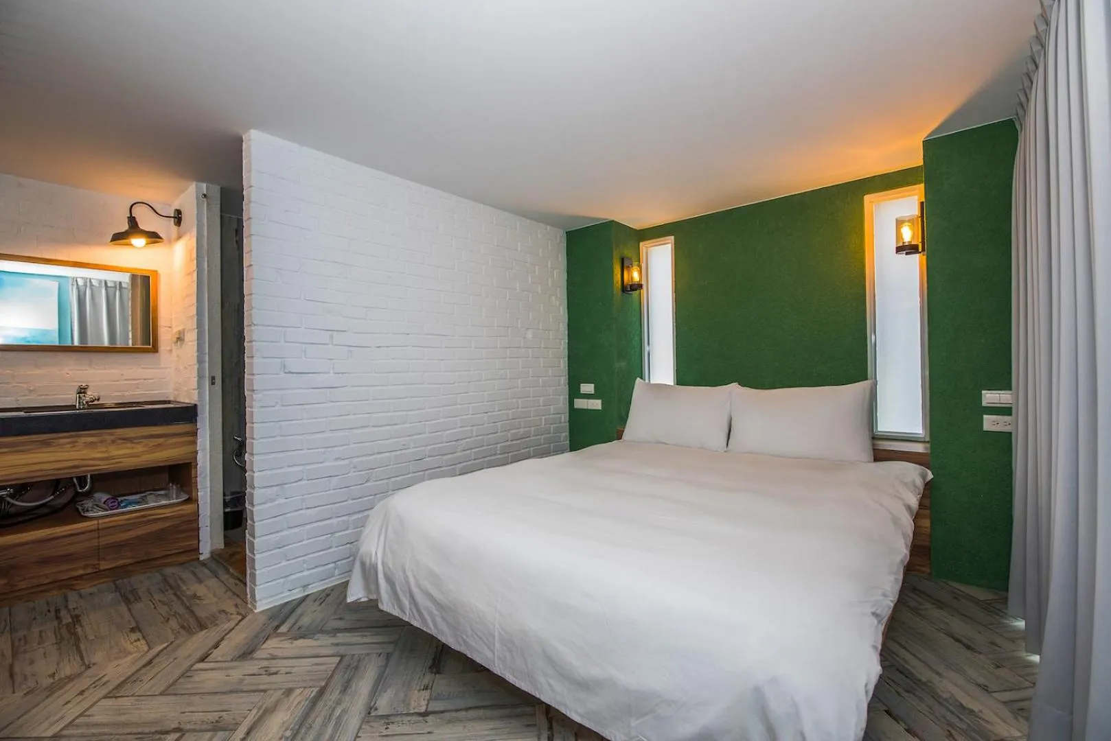 Bed in Color Coral Boutique Hotel