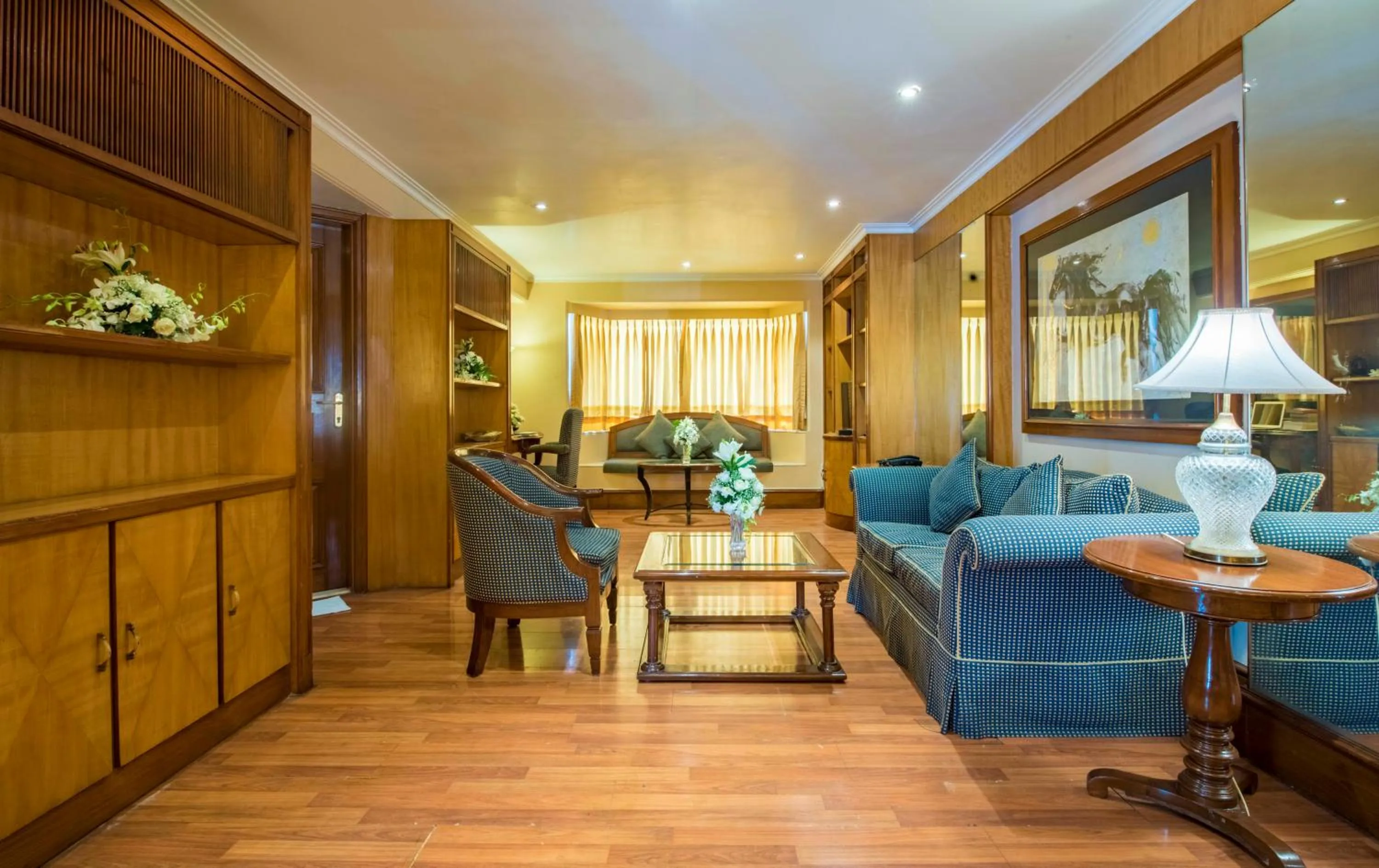 Business facilities in Hotel Parle International