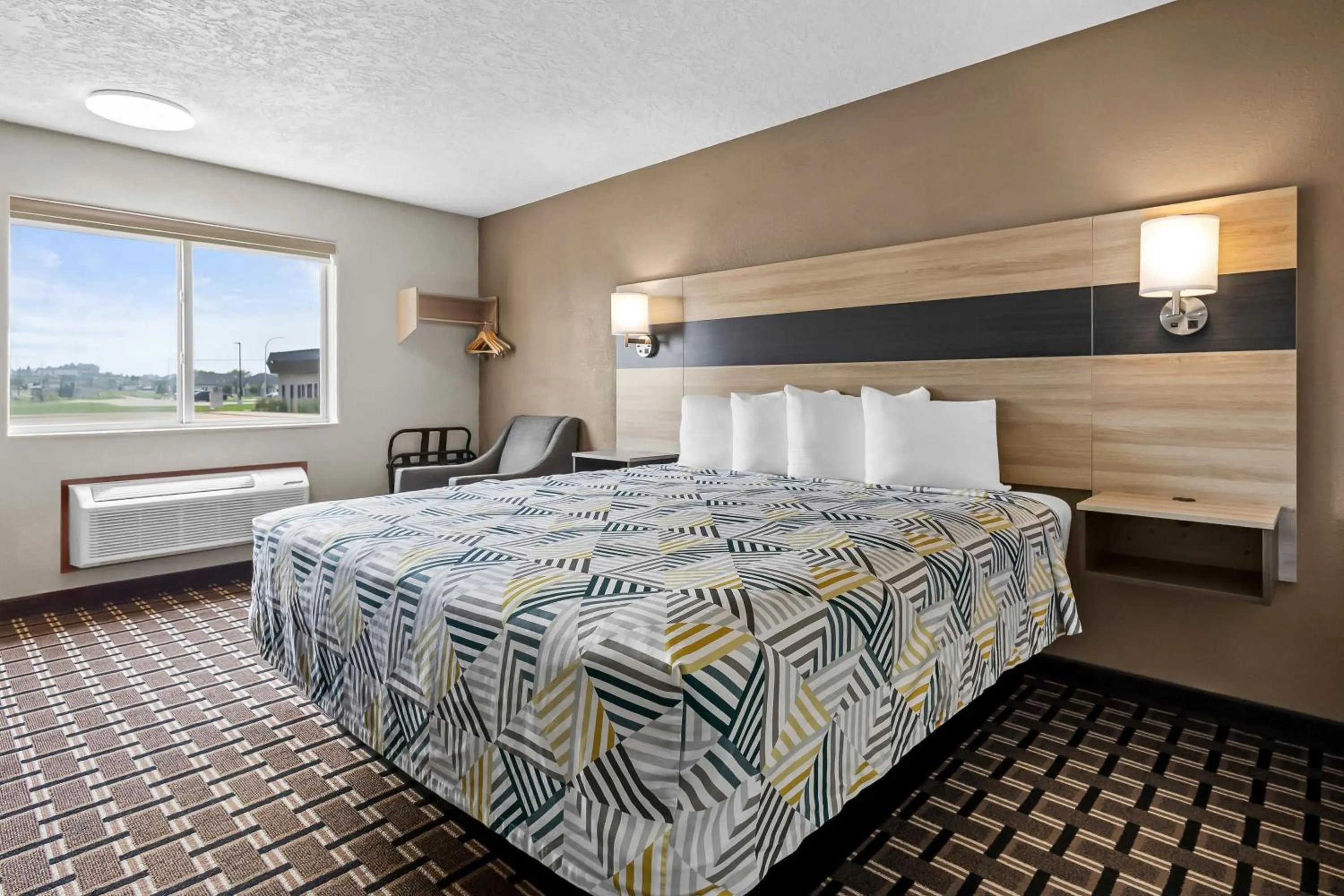 Bedroom, Bed in Motel 6 North Sioux City, SD I 29 North