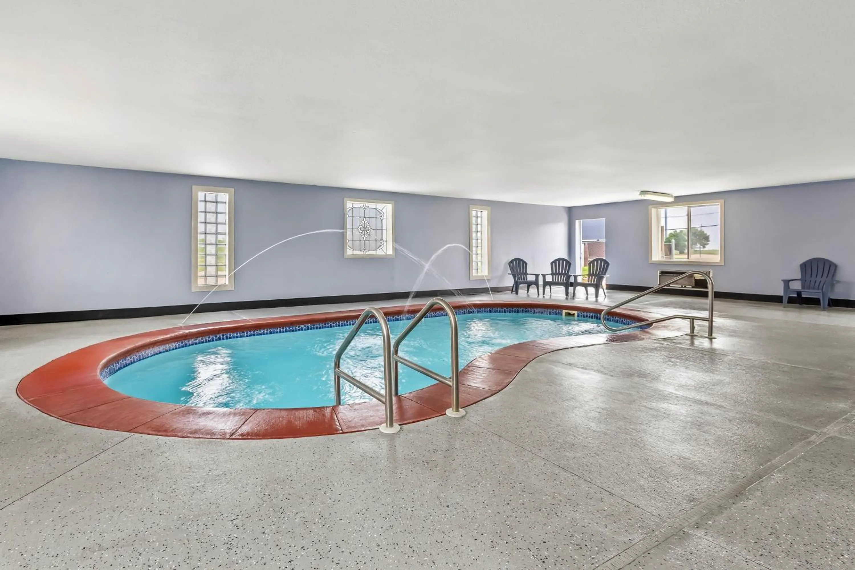 Pool view in Motel 6 North Sioux City, SD I 29 North