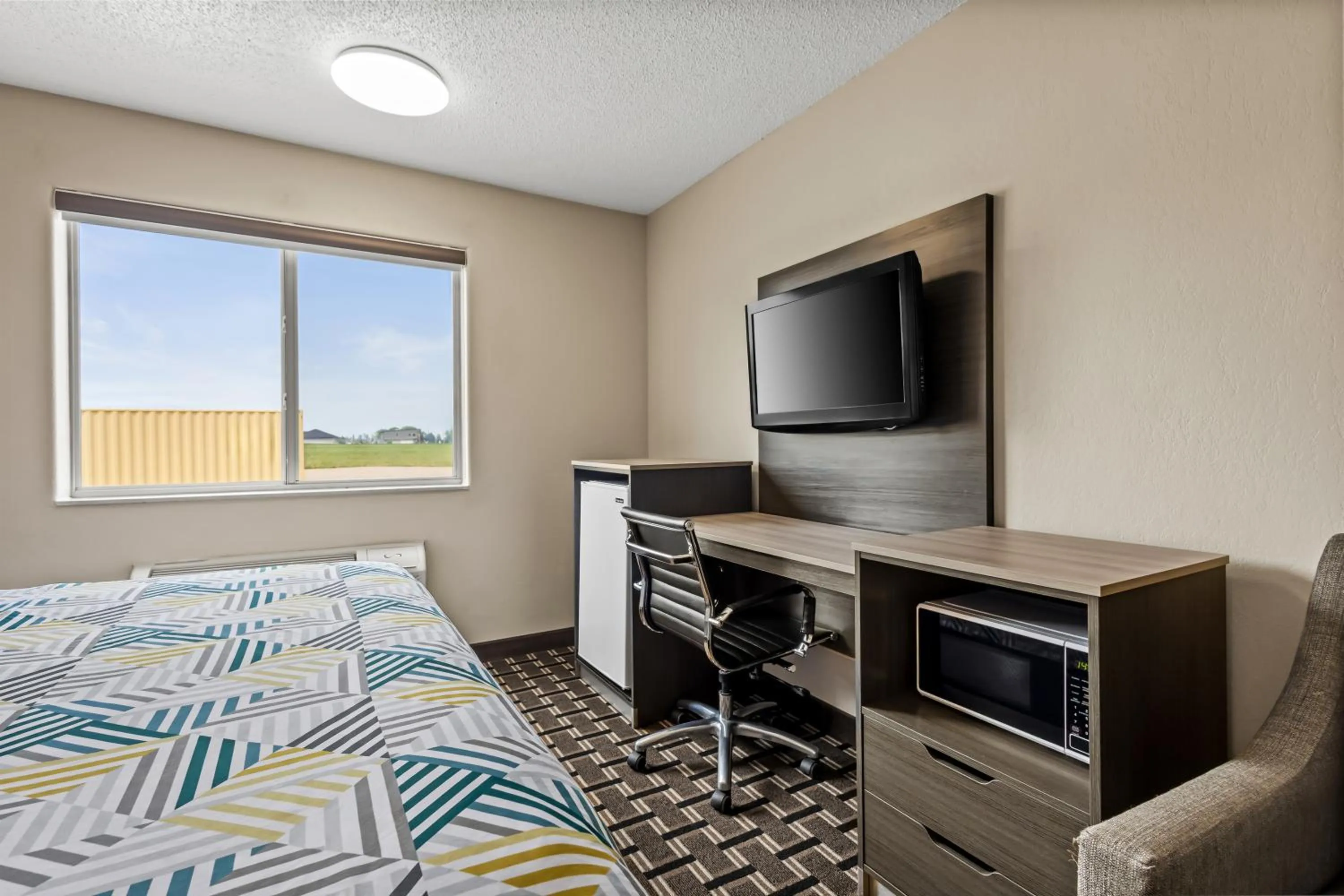 Bed in Motel 6 North Sioux City, SD I 29 North