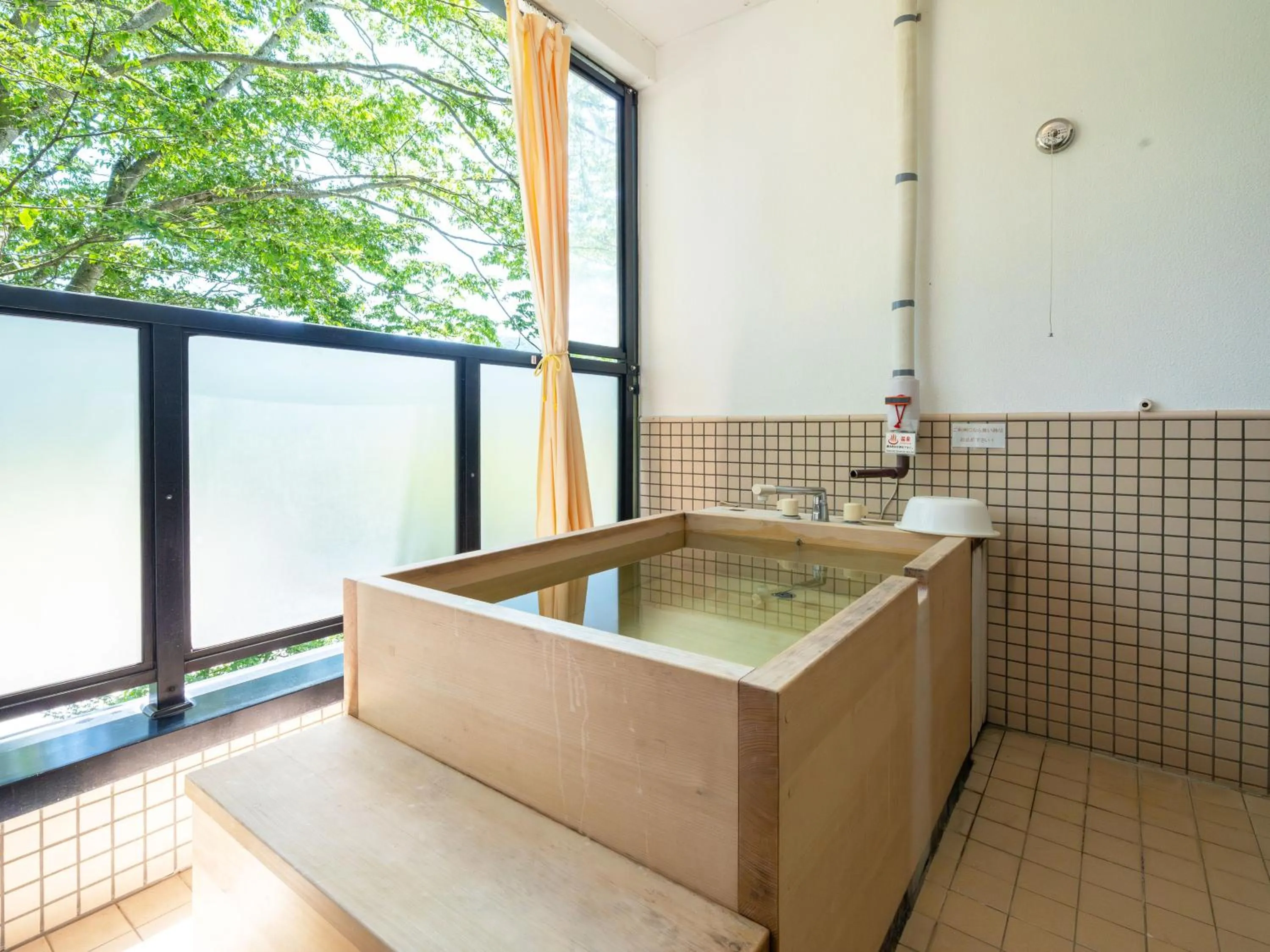 Open Air Bath in Hotel Euro City