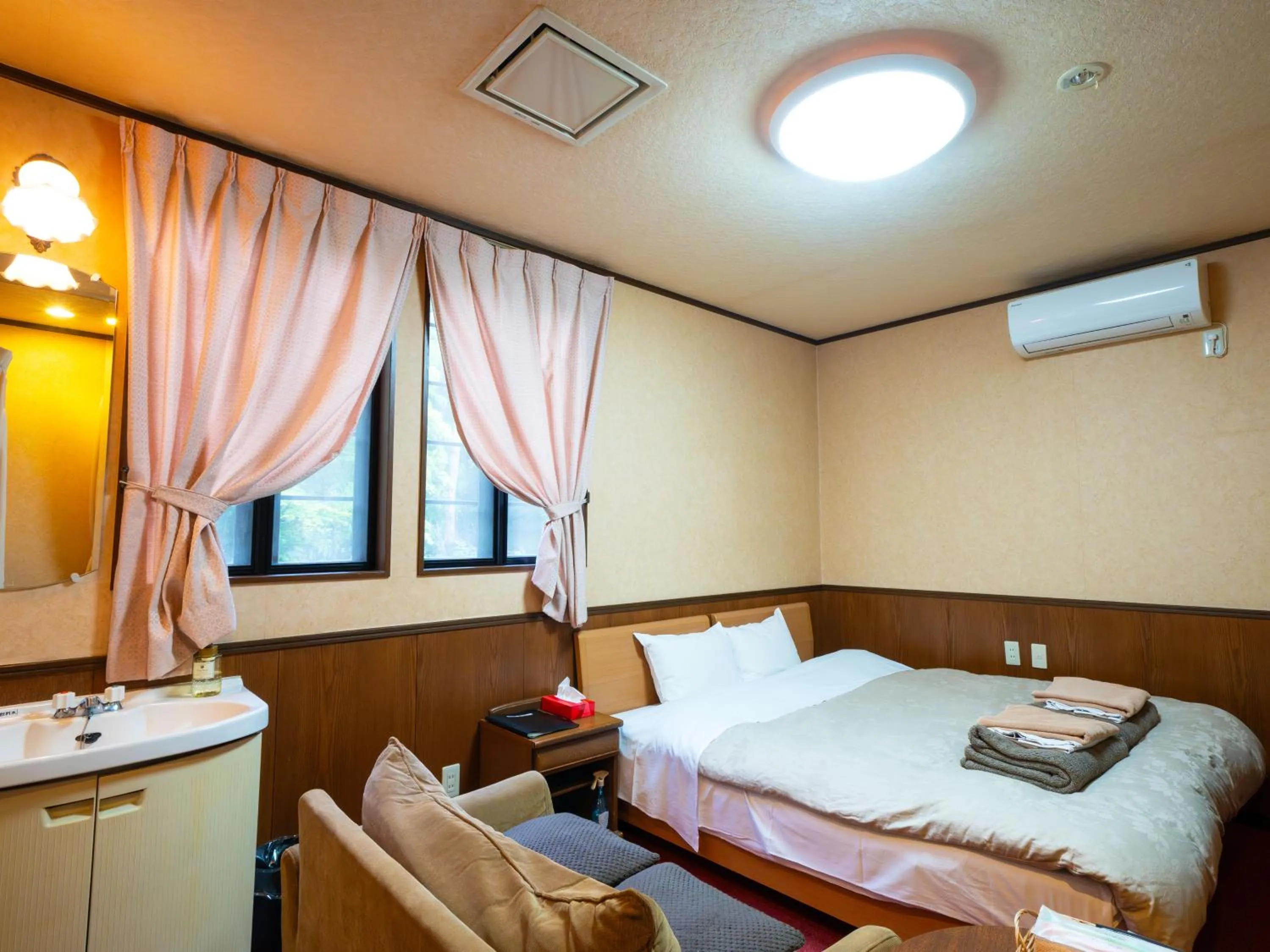 Bed in Hotel Euro City