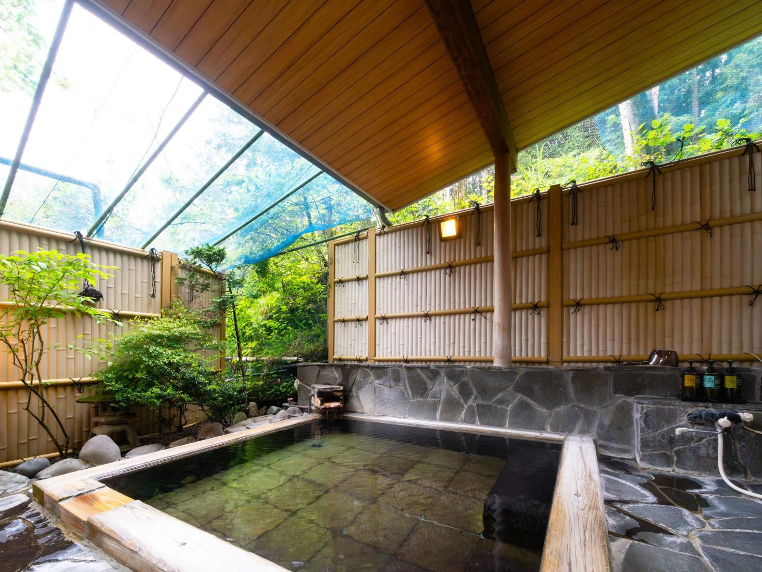 Open Air Bath in Hotel Euro City