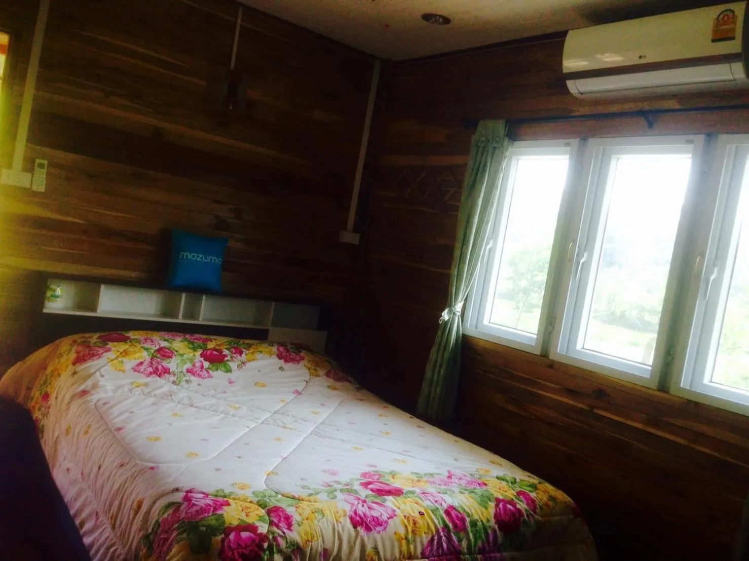 Bed in Ariya Garden Home