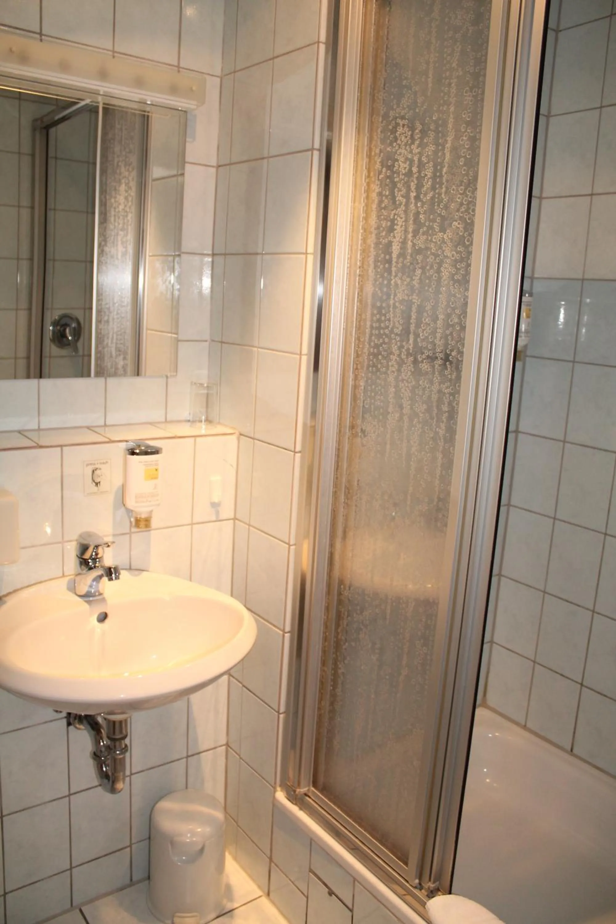 Bathroom in Hotel Anhalt