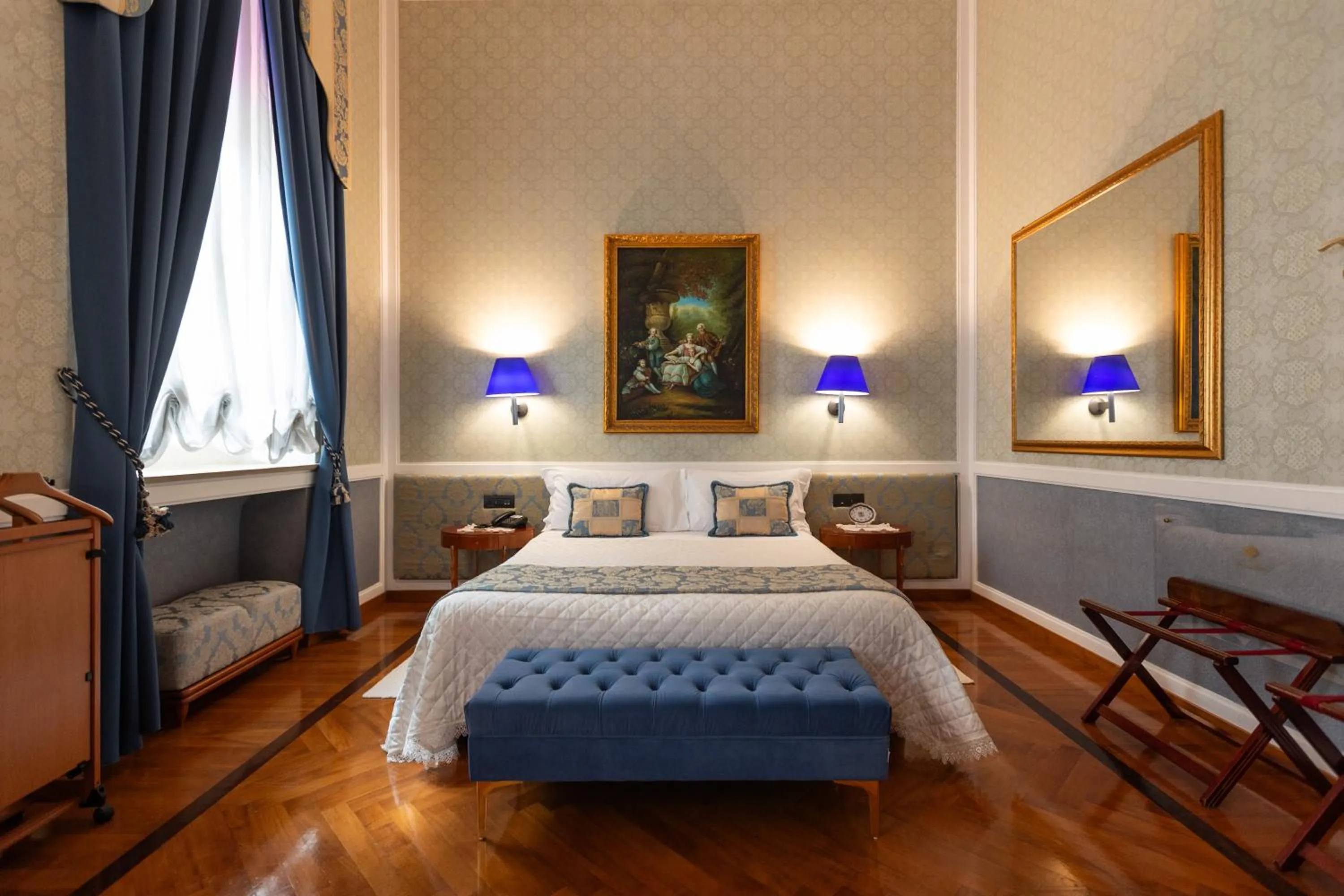 Bedroom, Bed in Grand Hotel Ortigia