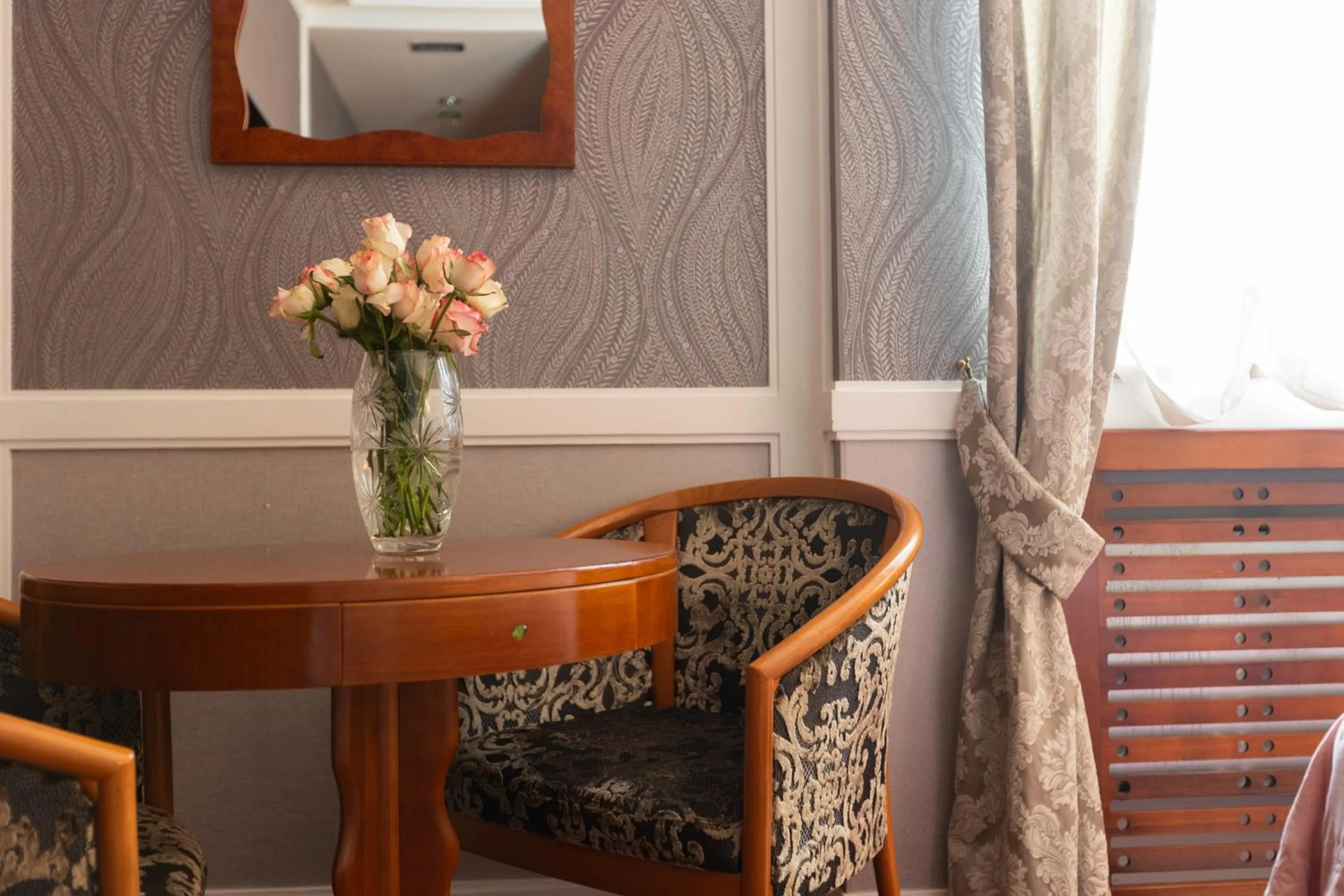 Decorative detail in Grand Hotel Ortigia