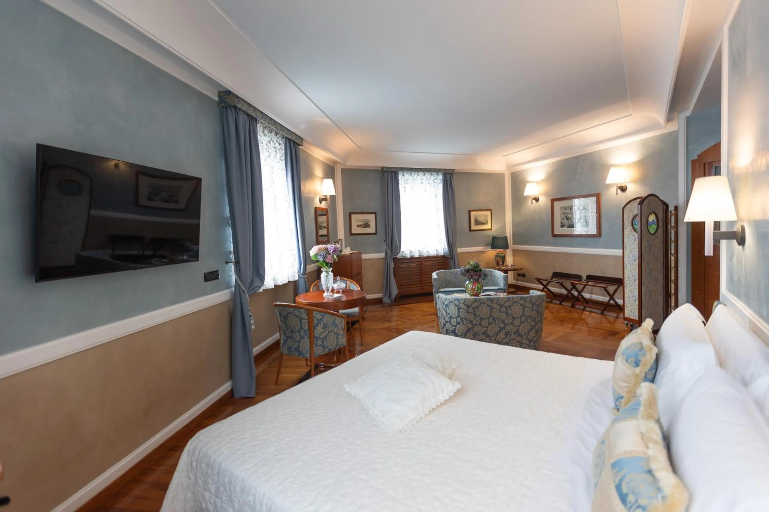 Bedroom, Bed in Grand Hotel Ortigia