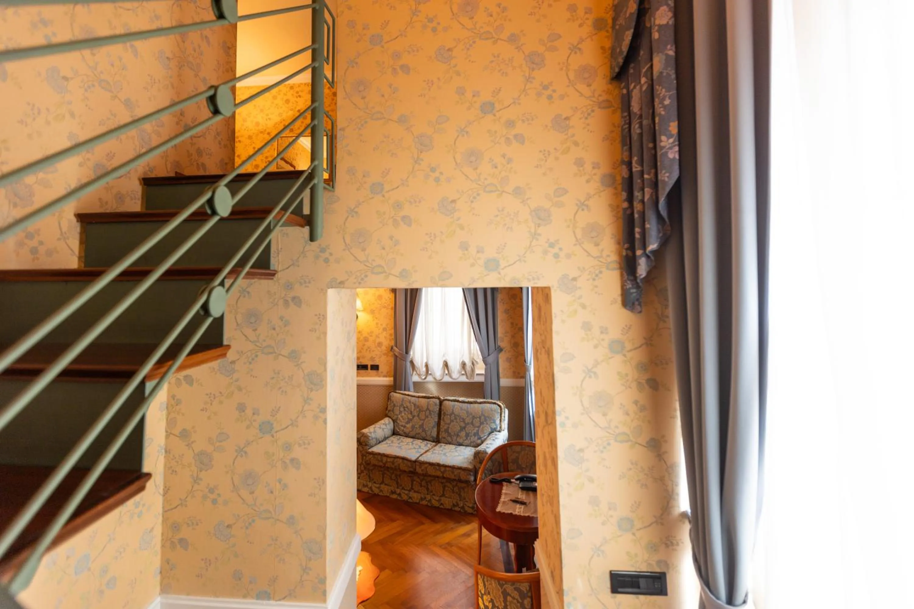 Dining area in Grand Hotel Ortigia