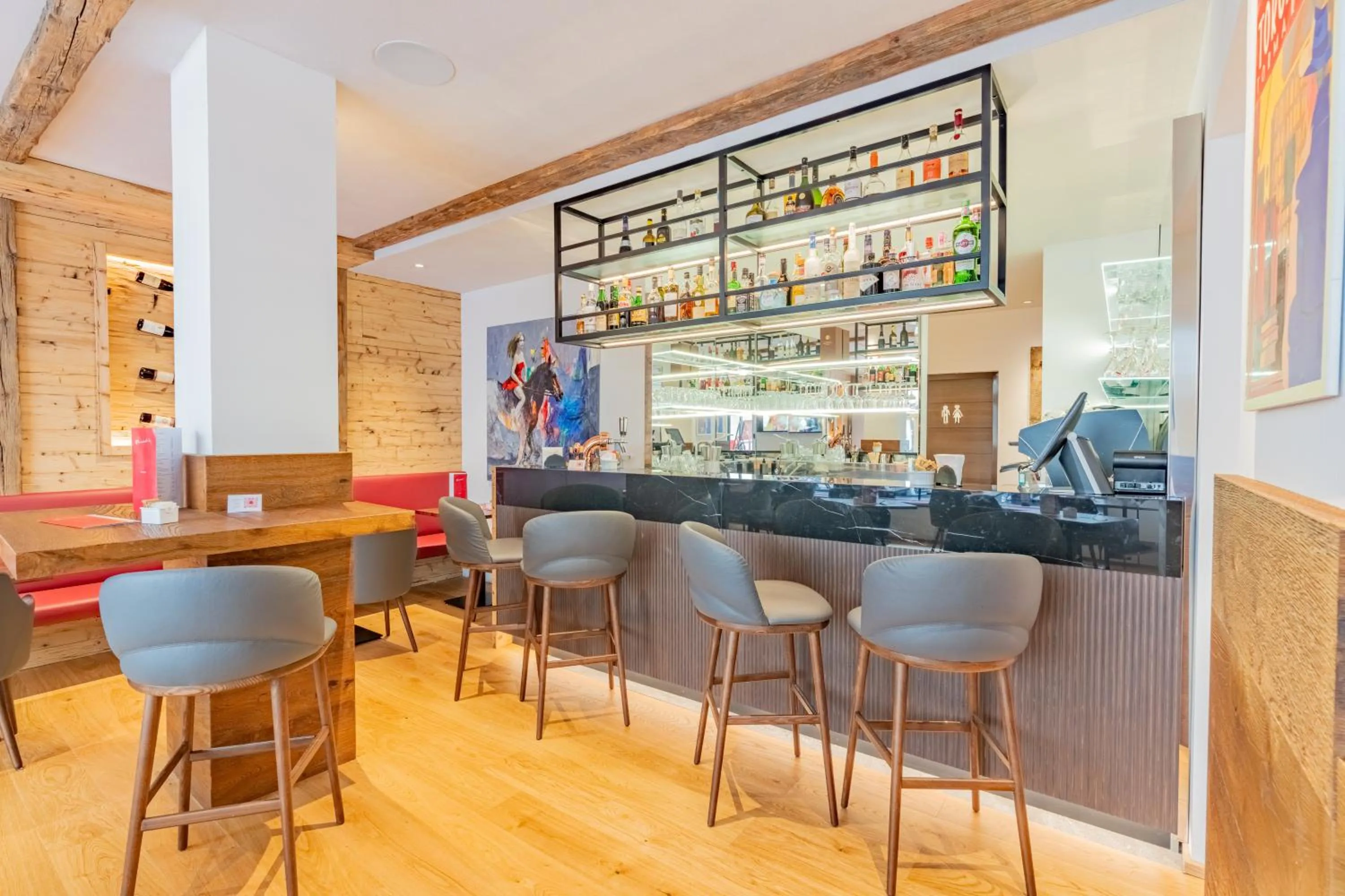 Restaurant/places to eat in Hotel Piz St. Moritz