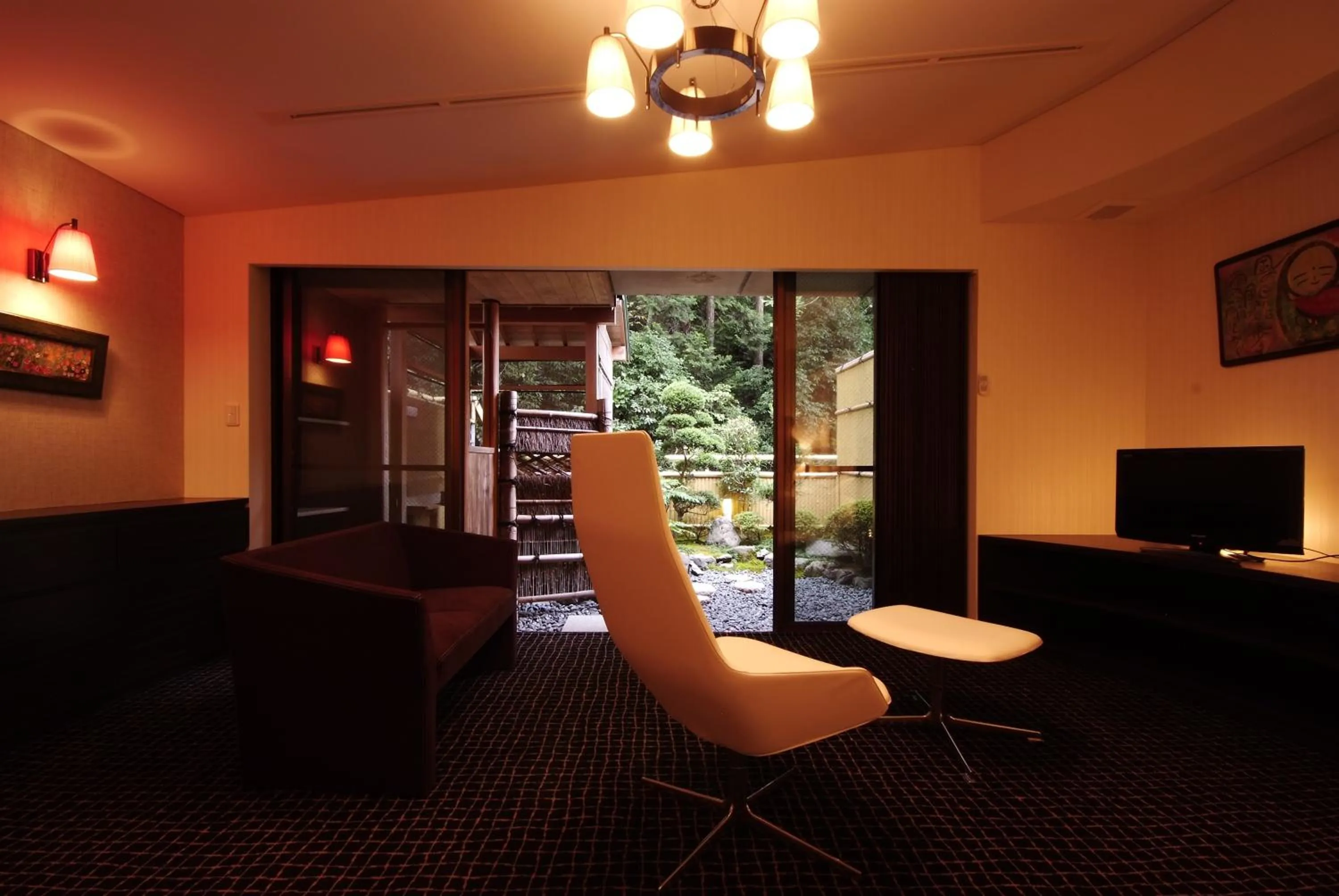 Twin Room with Open Air Bath in Shoenso Hozugawatei