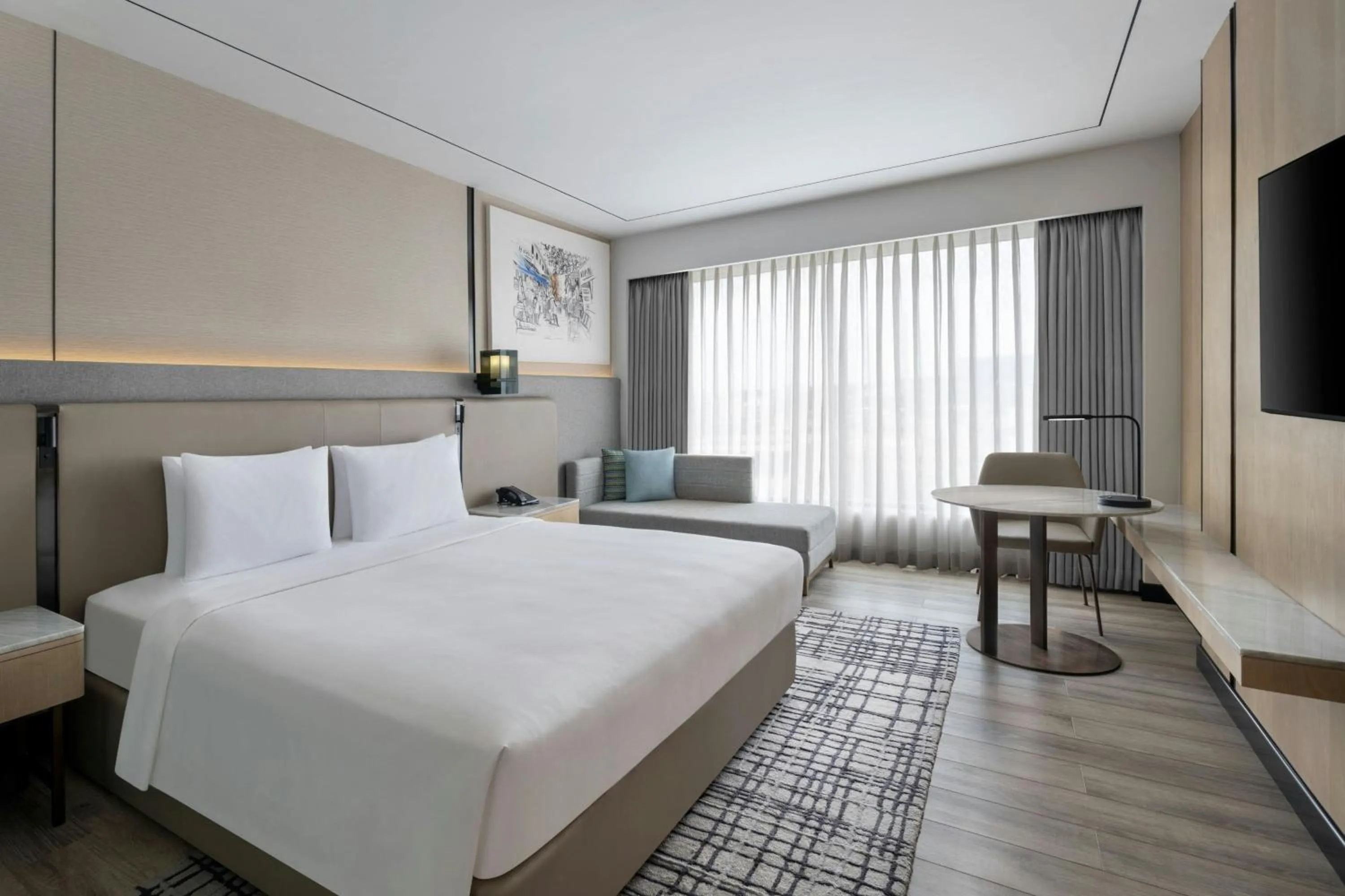 Photo of the whole room, Bed in Courtyard by Marriott Mumbai International Airport