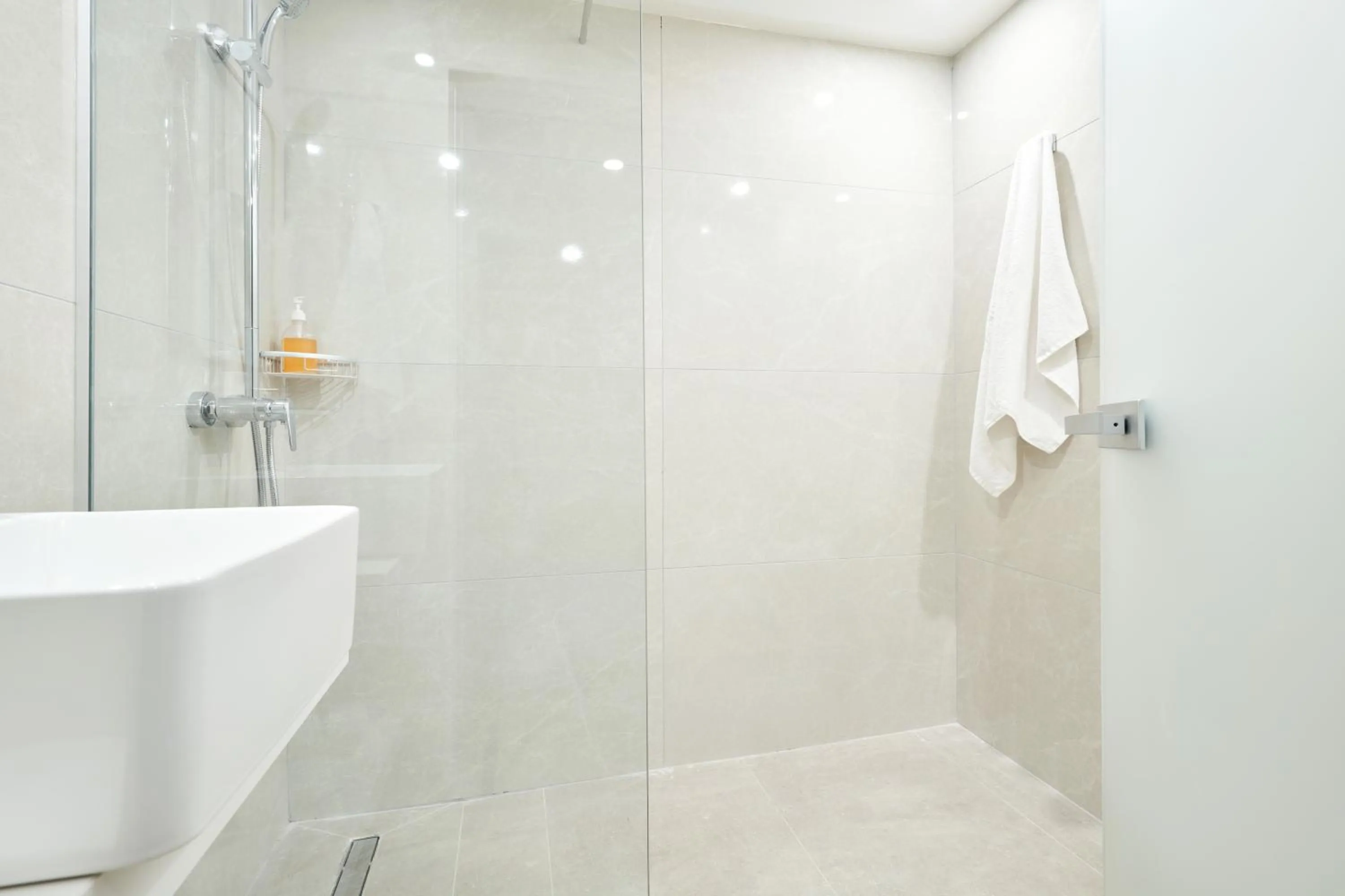 Bathroom in Eleni Holiday Resort