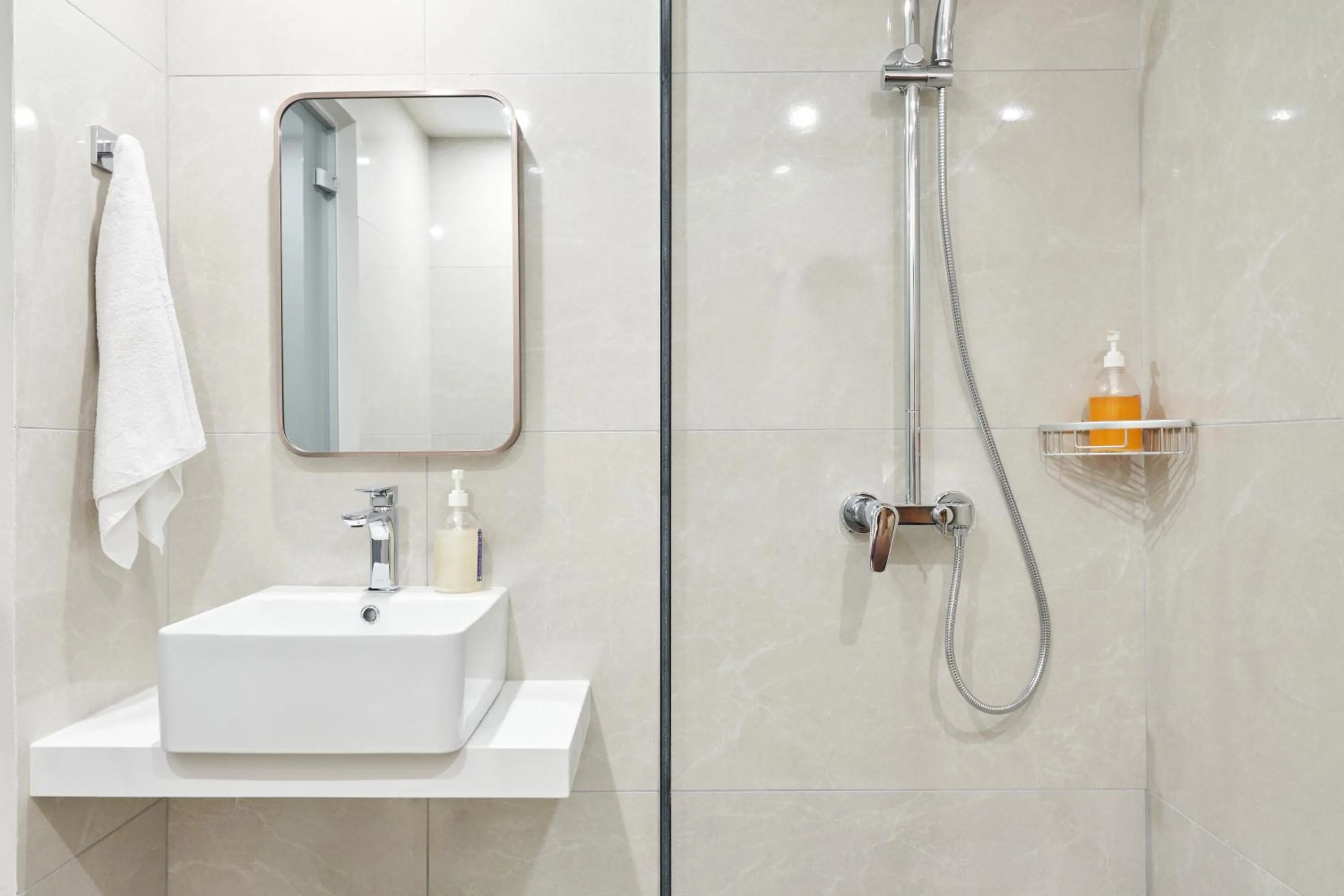 Bathroom in Eleni Holiday Resort