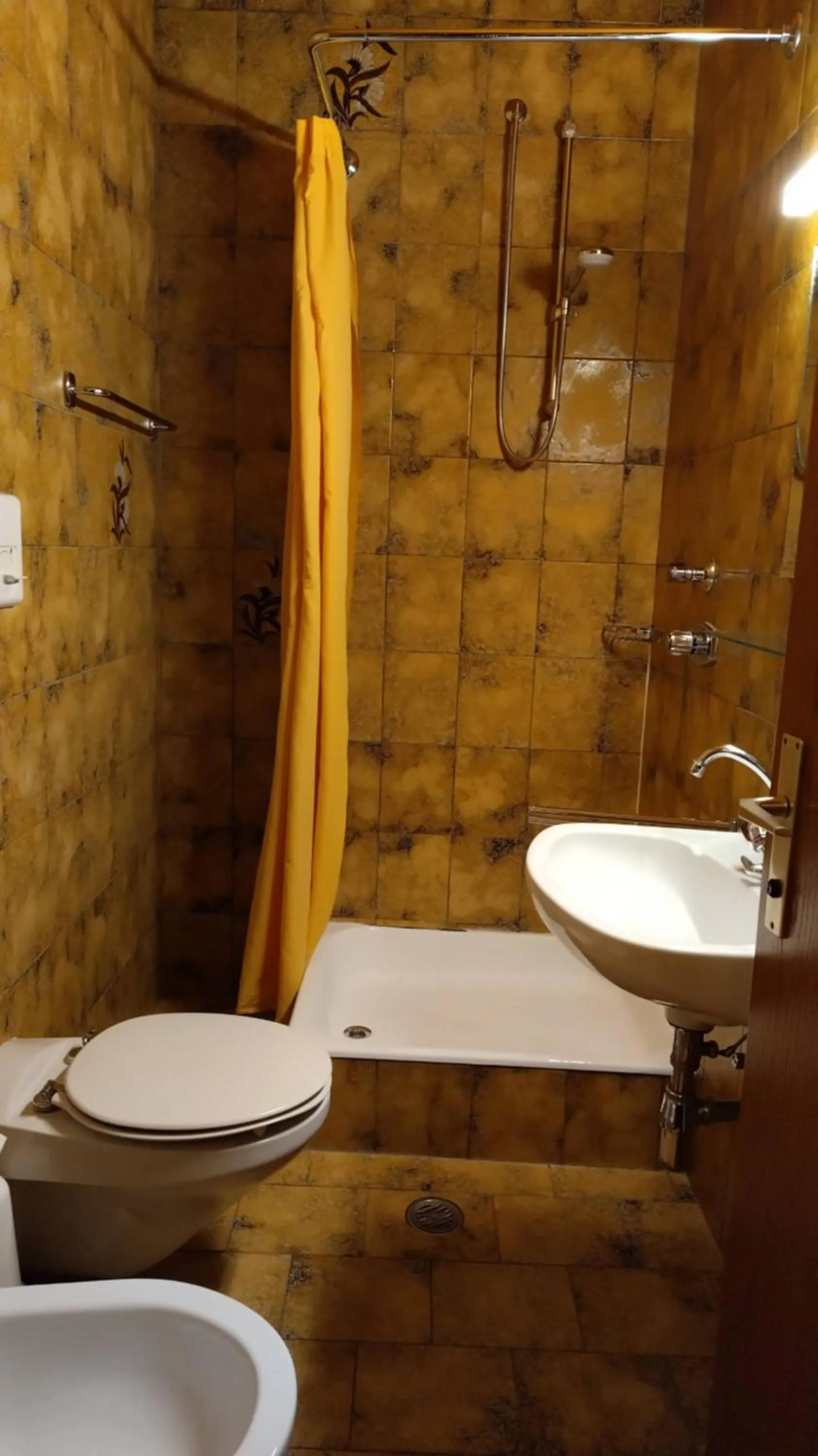 Bathroom in Hotel Schuster