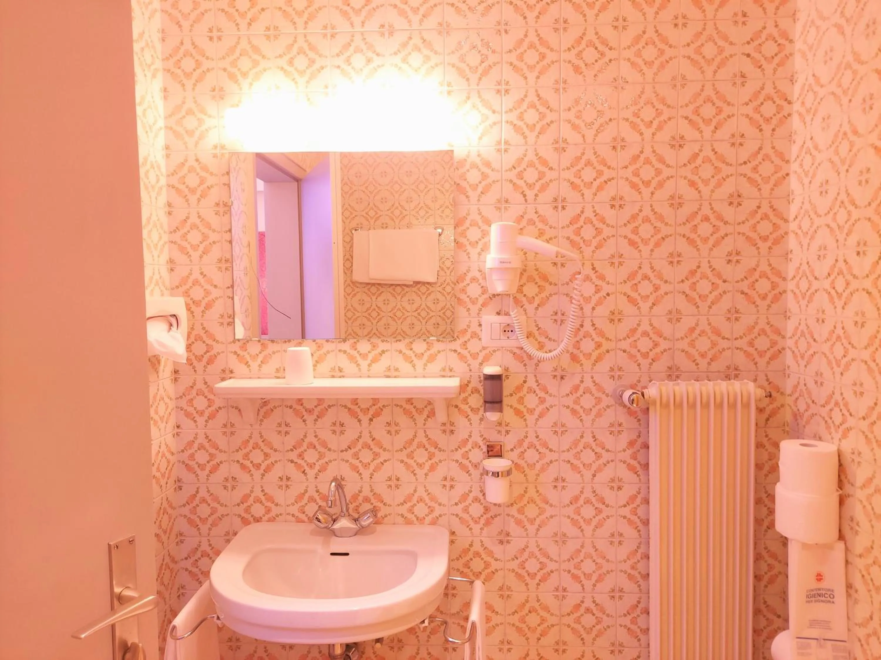 Bathroom in Hotel Schuster