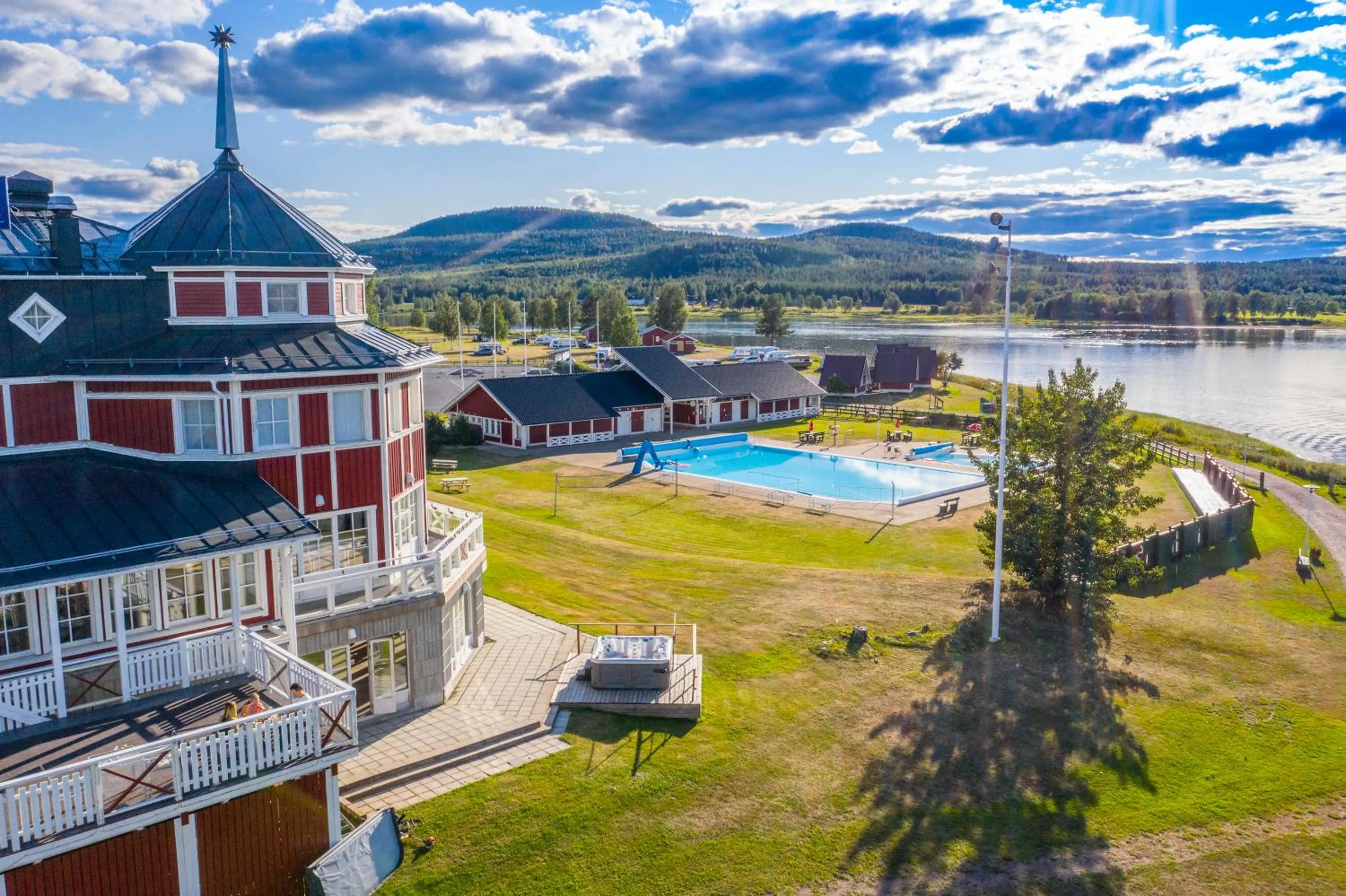 Property building in Grand Arctic Resort