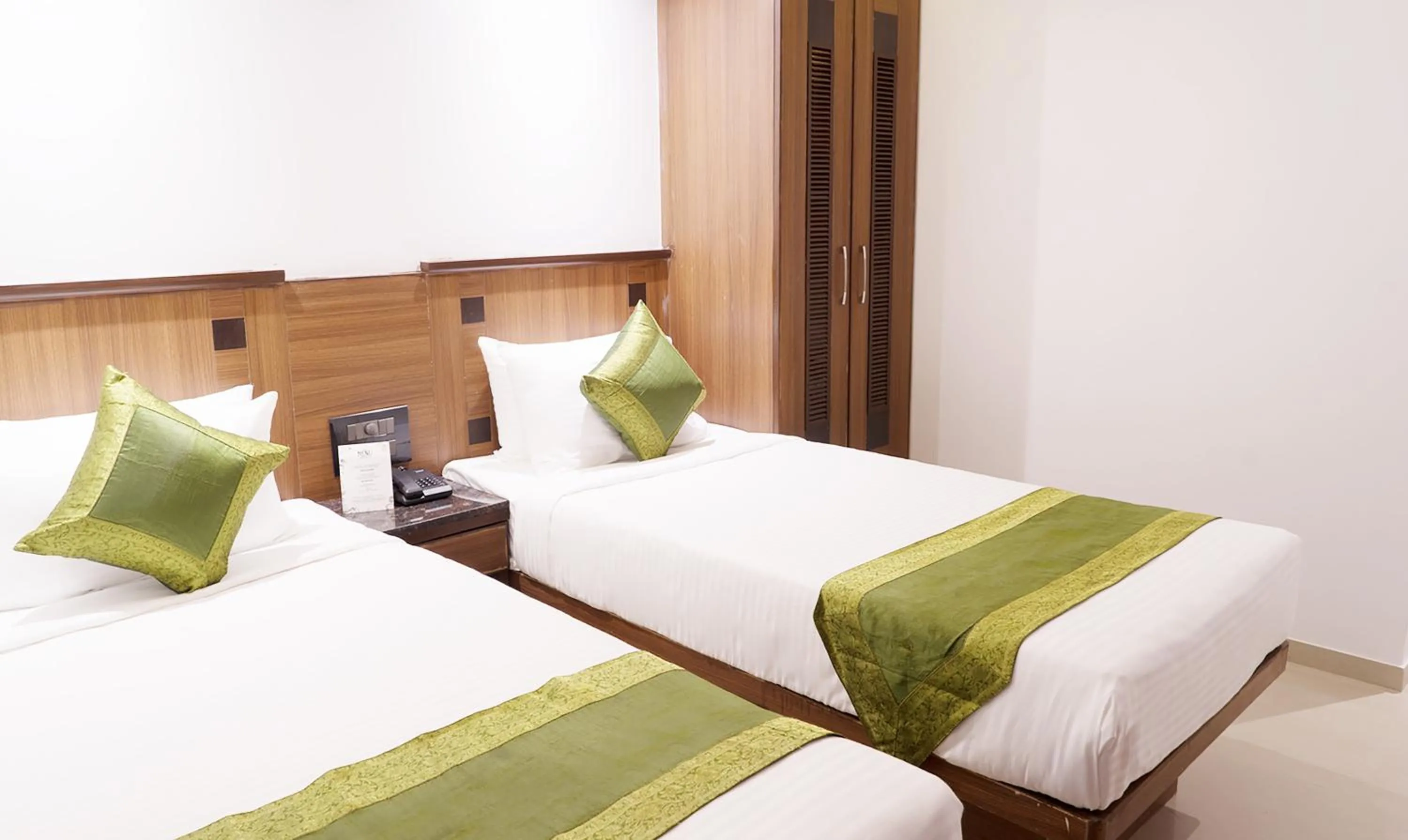 Bed in Treebo Olive Inn Near BKC