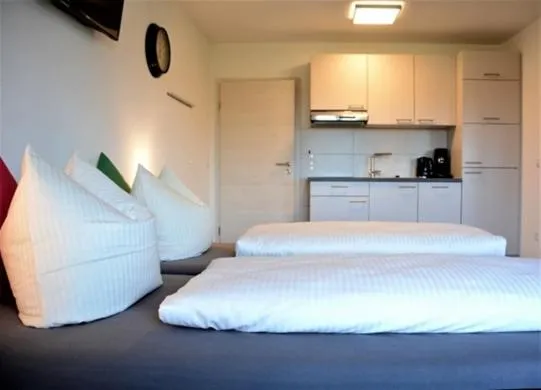 Decorative detail, Bed in Gästehaus Brunnerhof - Eitting