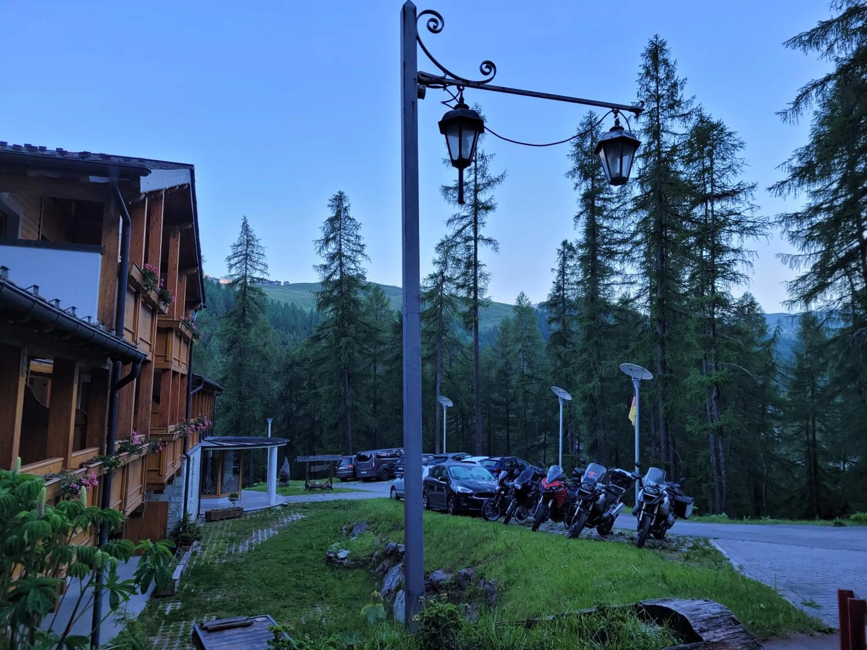 Mountain view in Boscone Suite Hotel