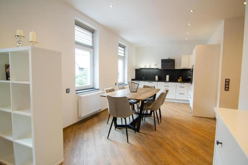 Dining area in Schiefer Suite Hotel & Apartments