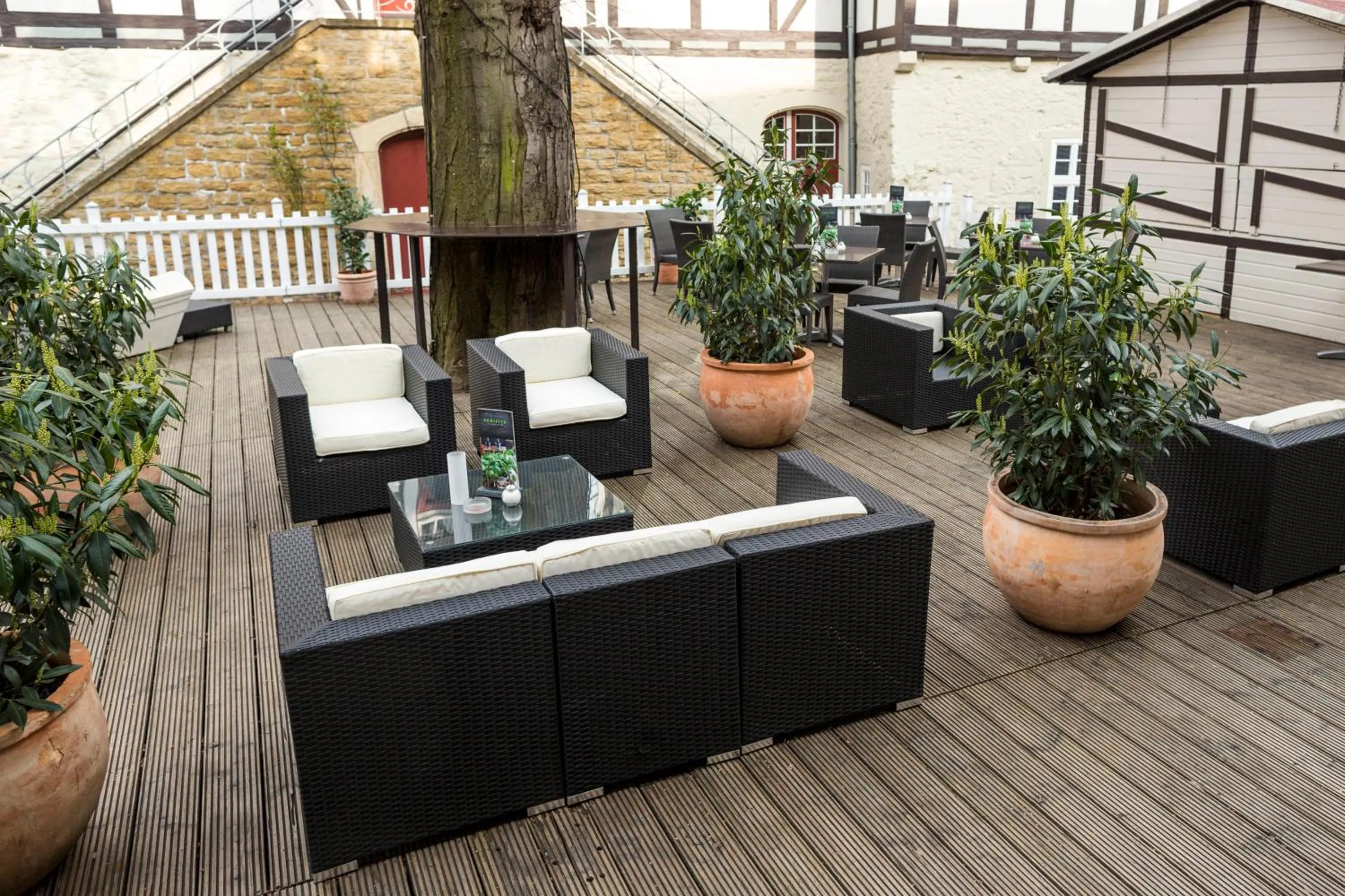 Patio in Schiefer Suite Hotel & Apartments