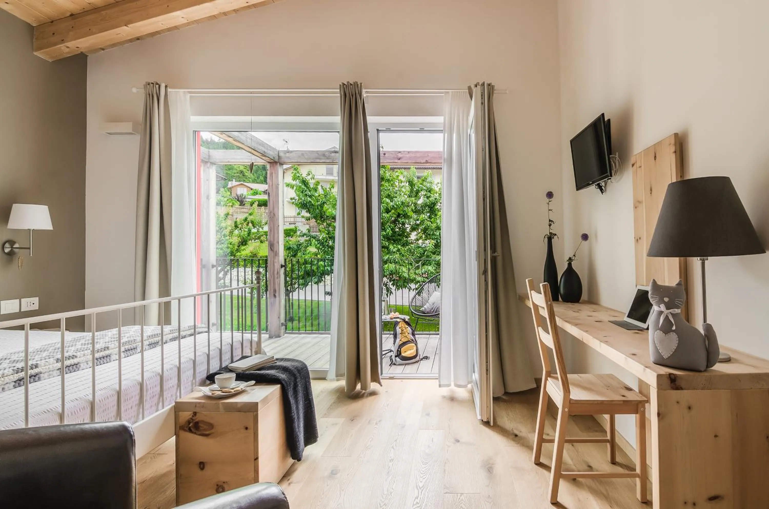 View (from property/room), Bed in B&B Lupo