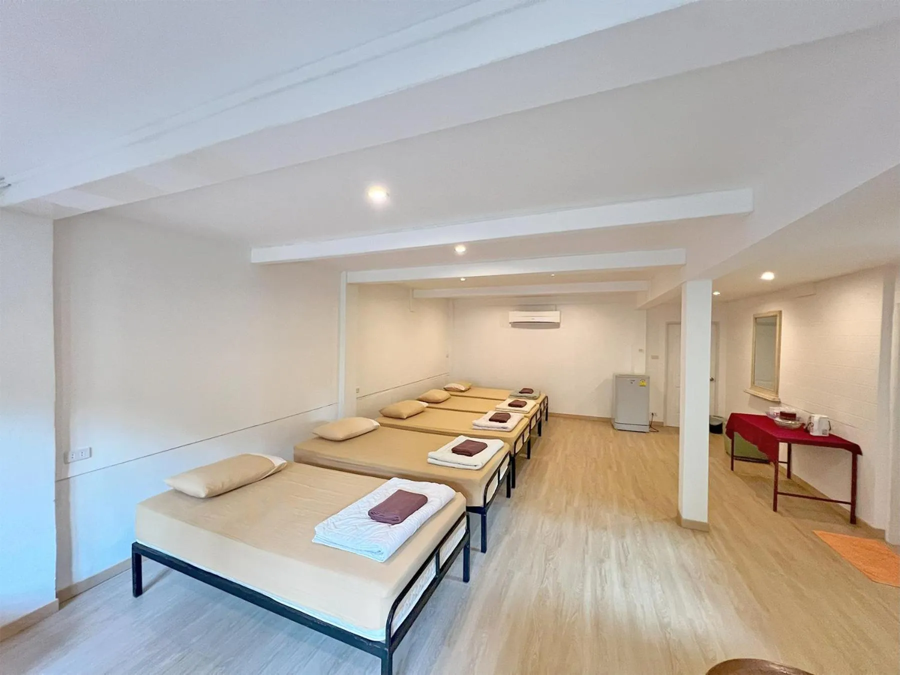 Bed in Phuiyara Resort