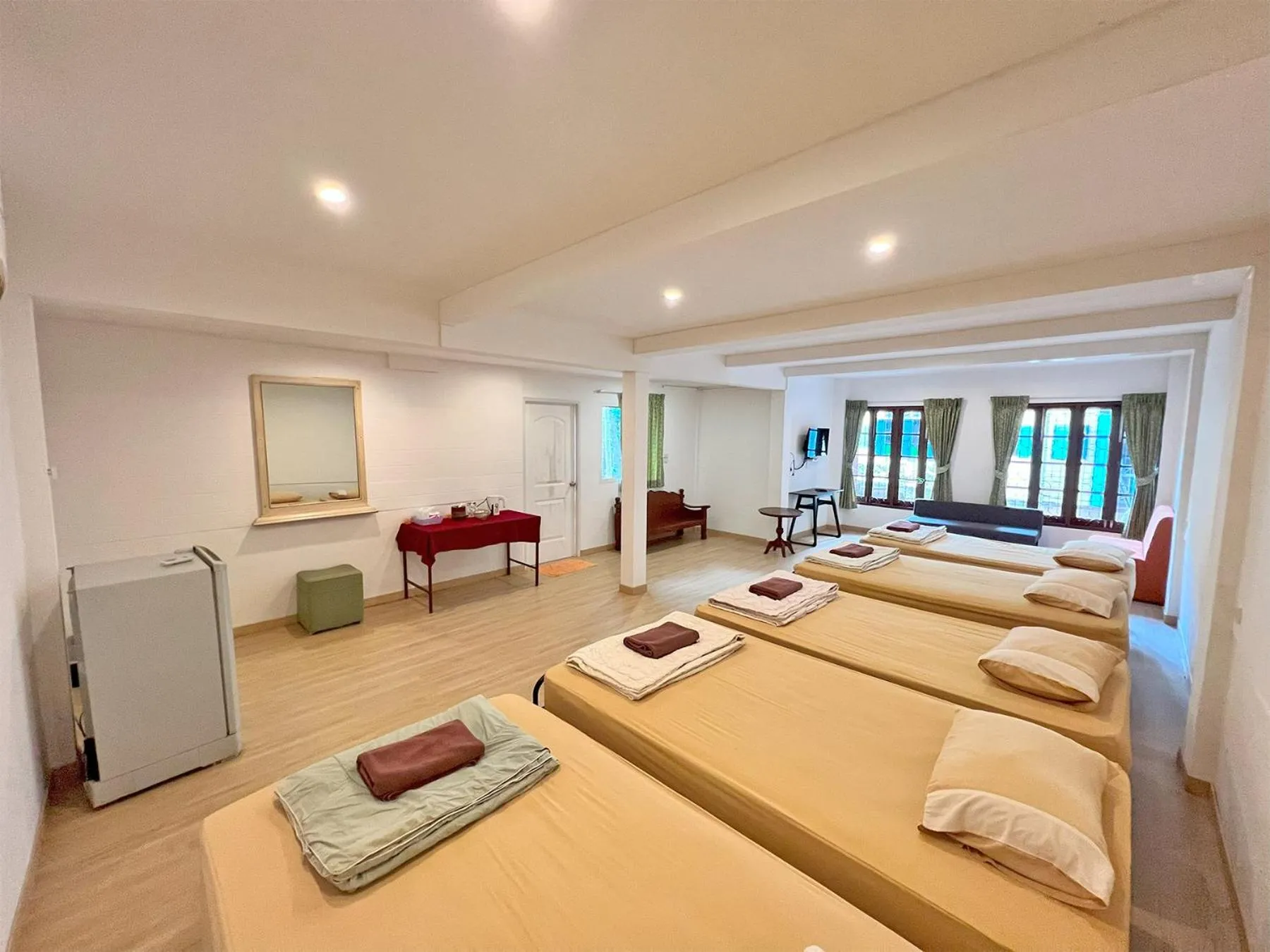 Bed in Phuiyara Resort