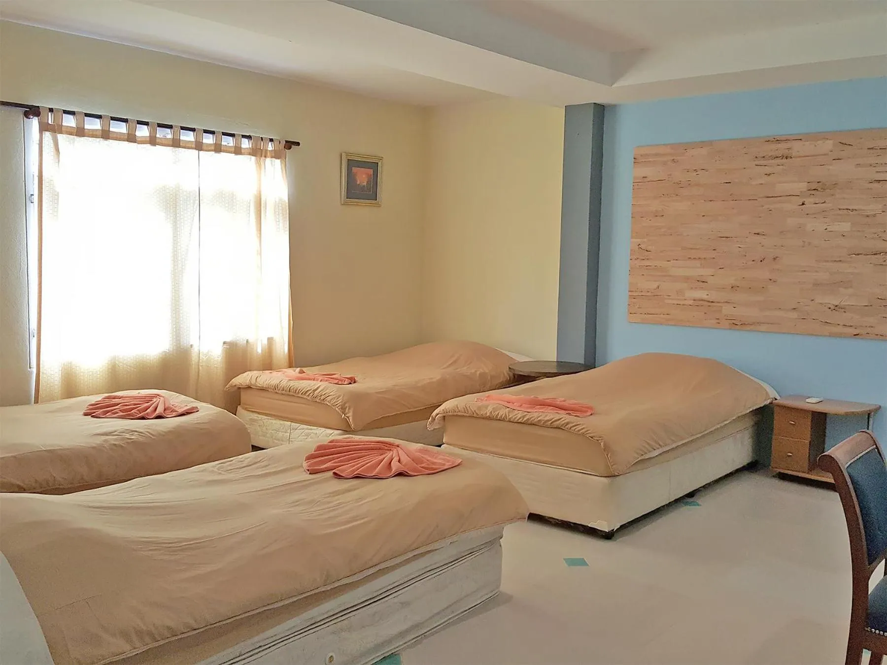 Bed in Phuiyara Resort