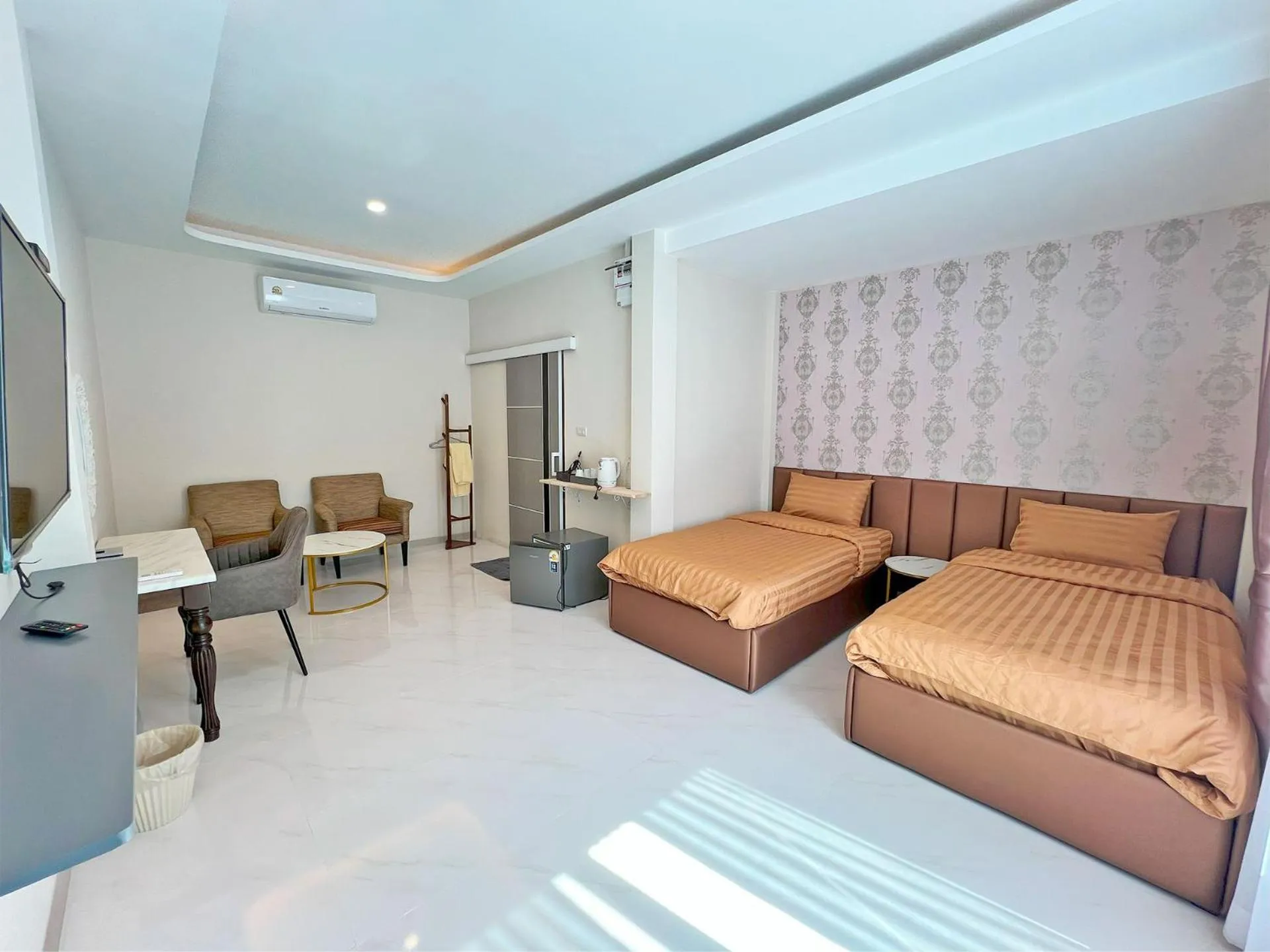 Bed in Phuiyara Resort