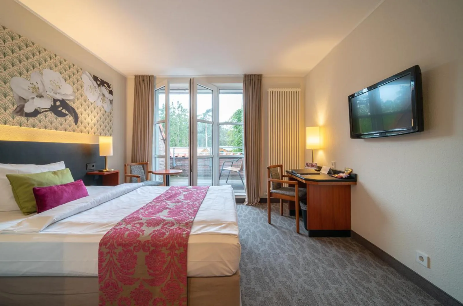 TV and multimedia, Bed in Hotel Heidegrund