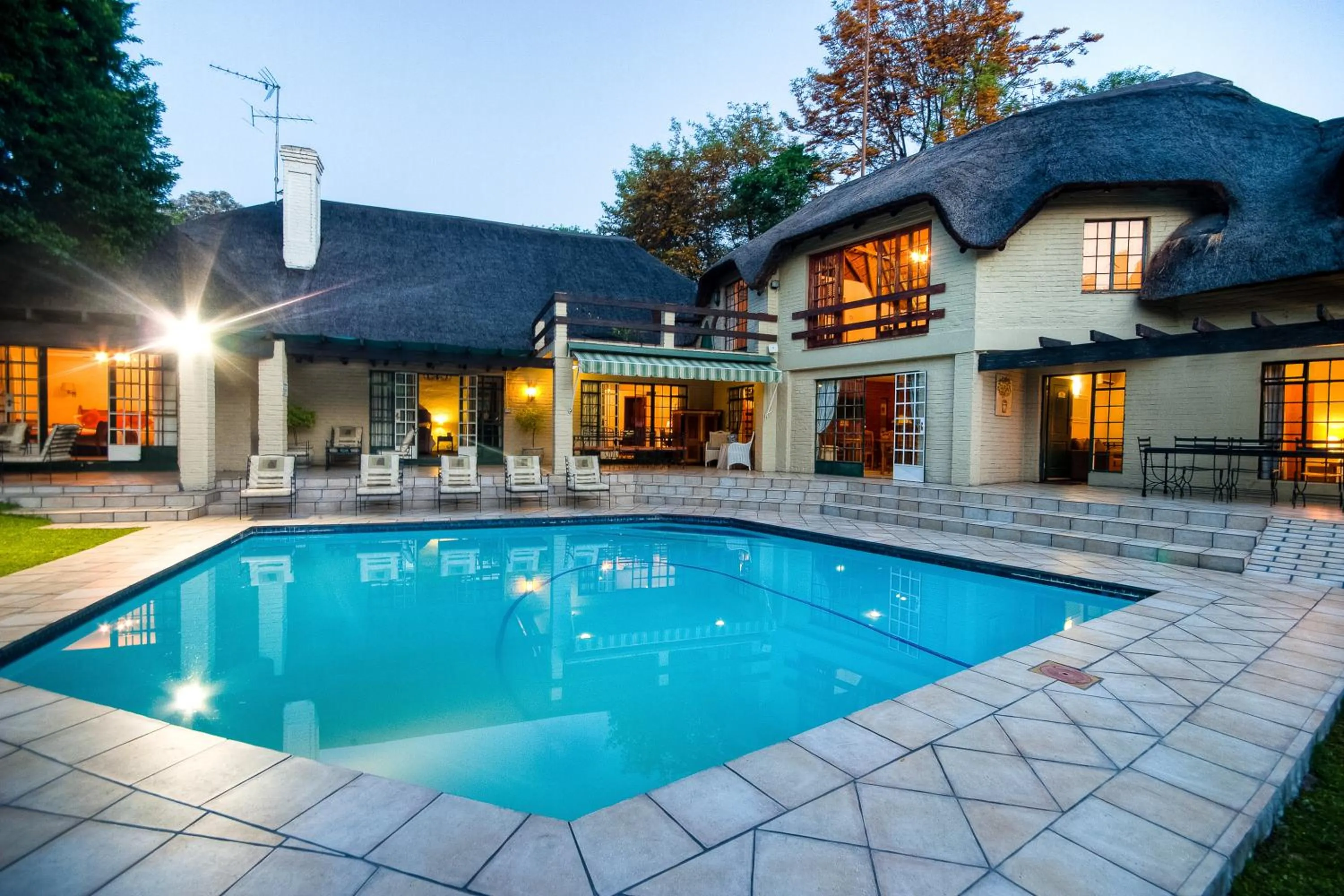 Property building in Thatchfoord Lodge