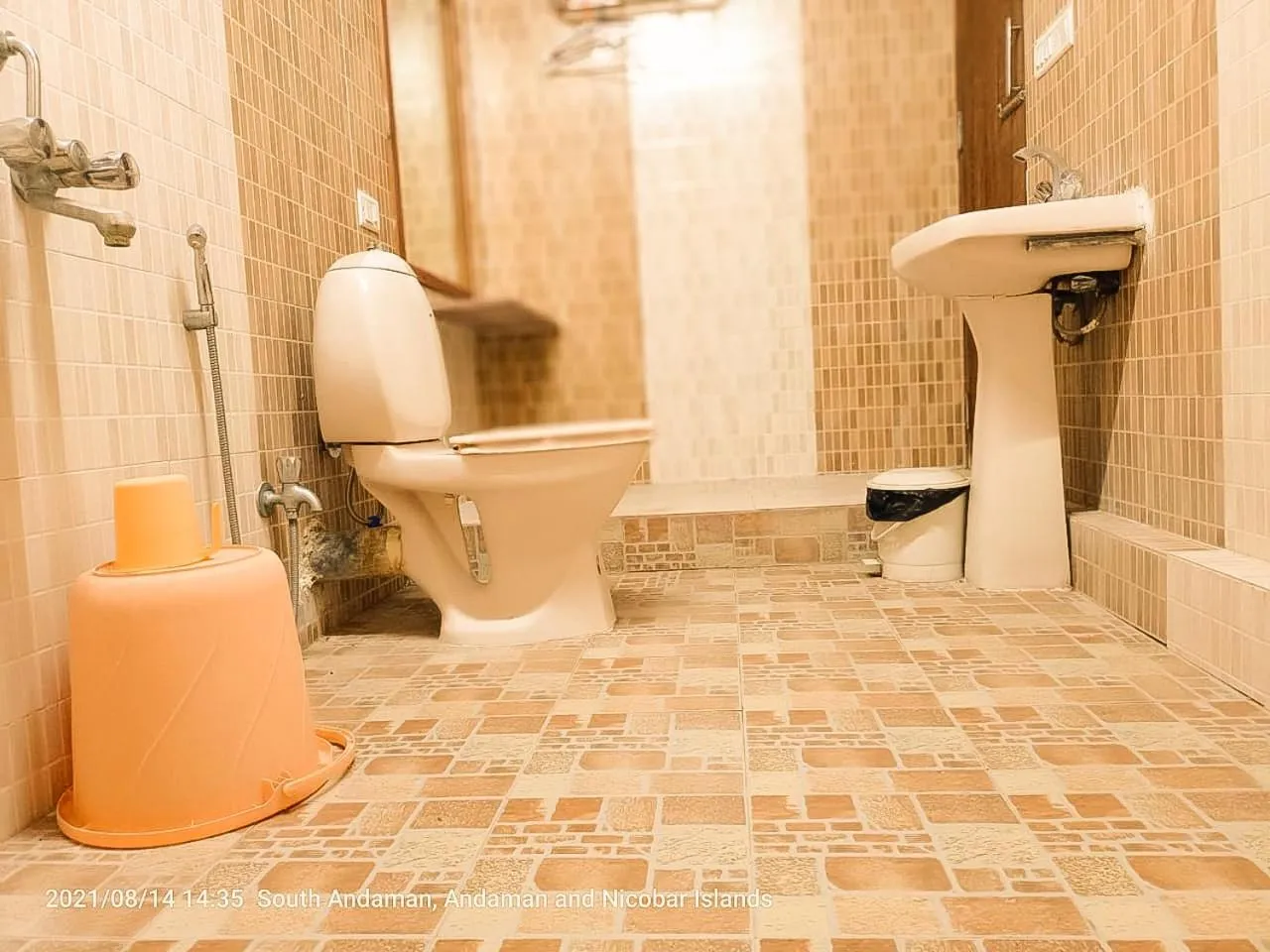 Bathroom in The Kingdom, Havelock