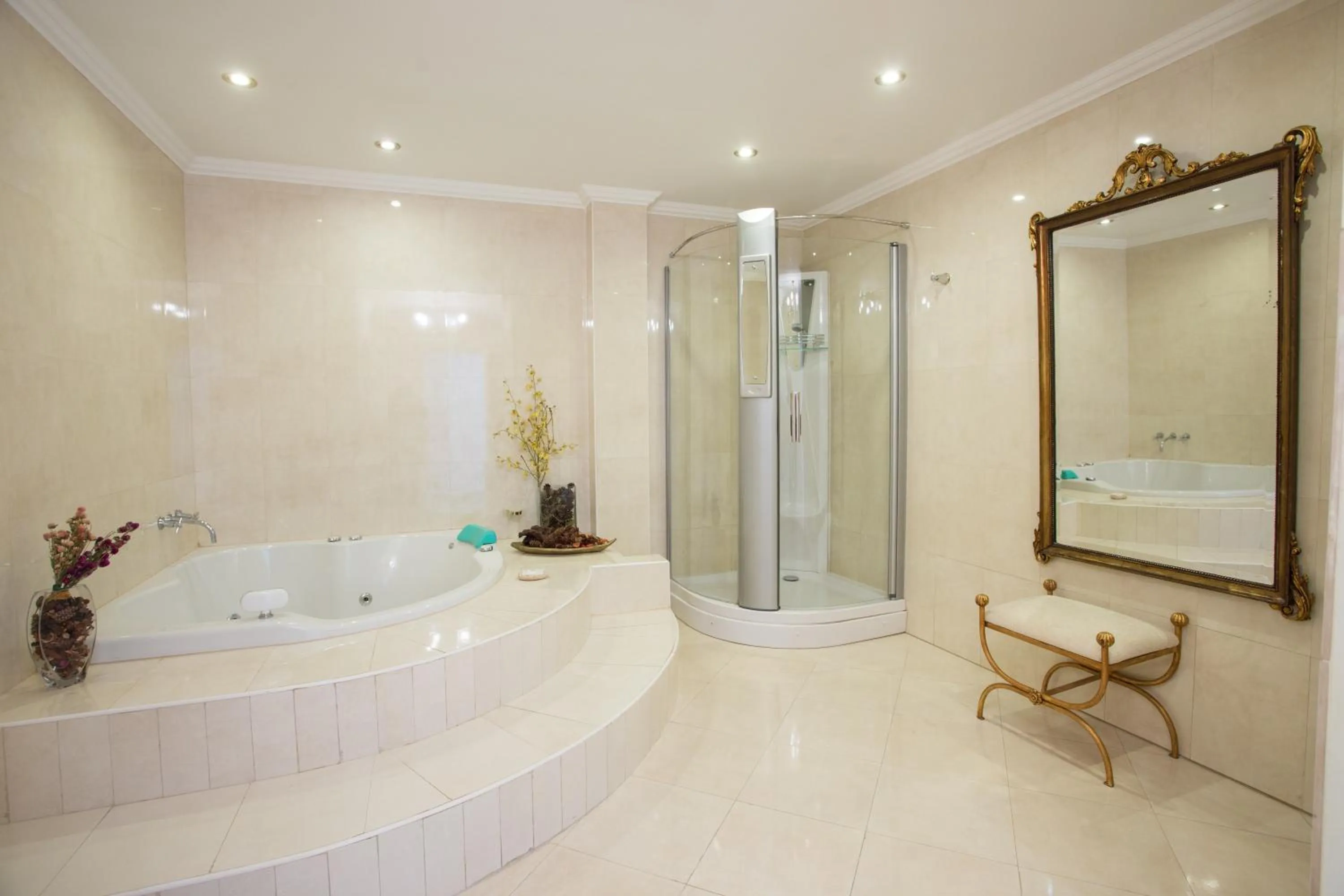 Hot Tub in Lagos Del Calafate