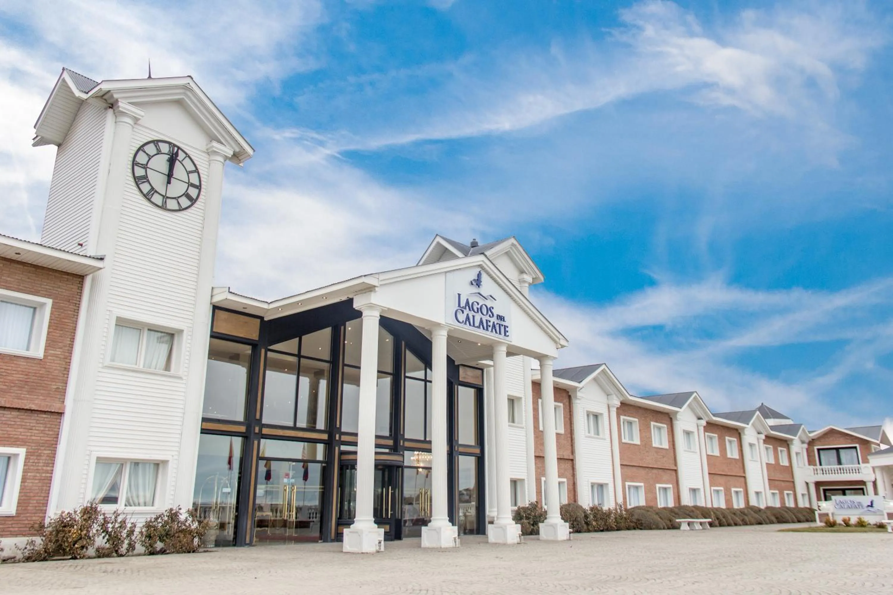 Facade/entrance in Lagos Del Calafate