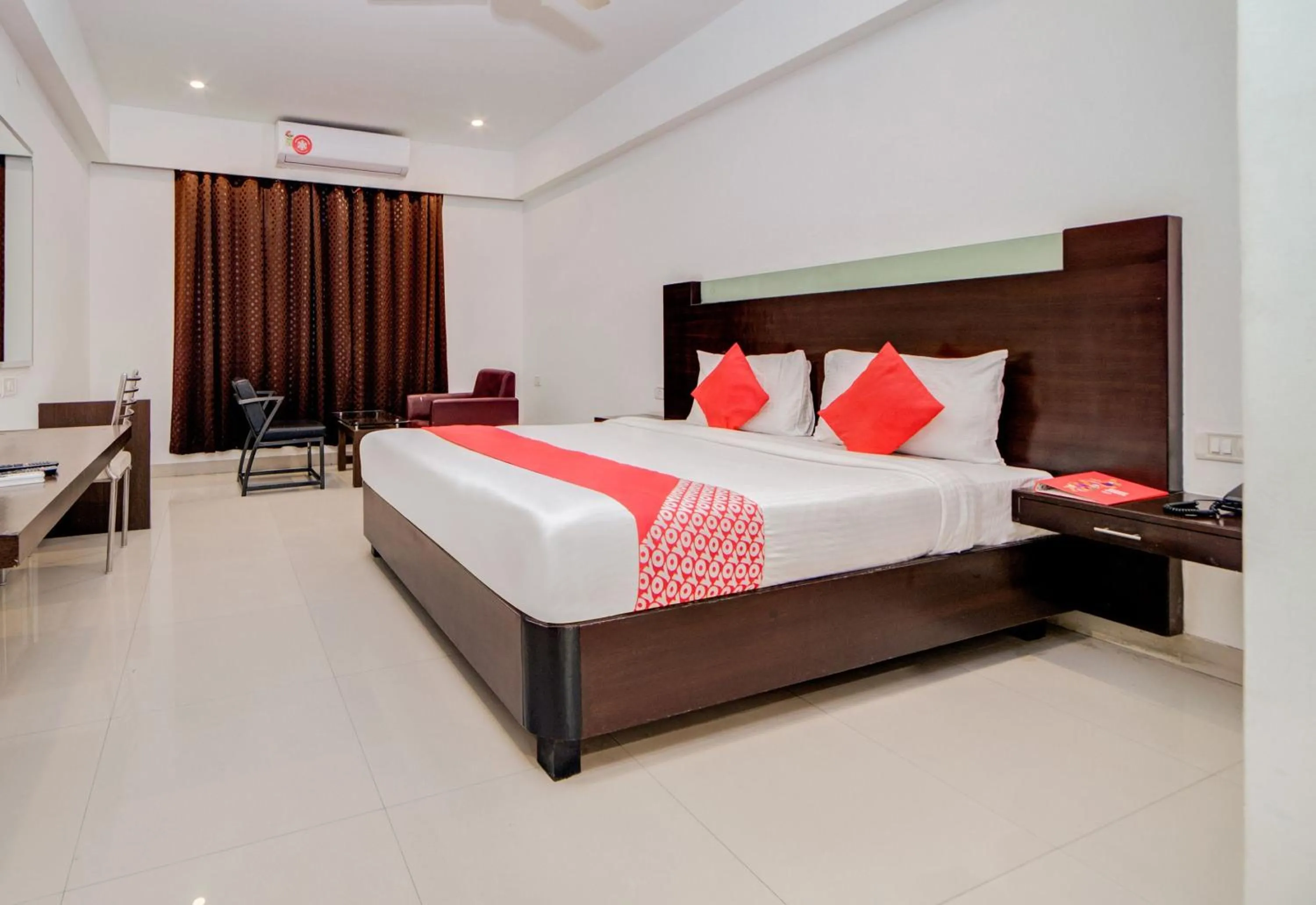 Bedroom in Hotel O Kachiguda Railway Station