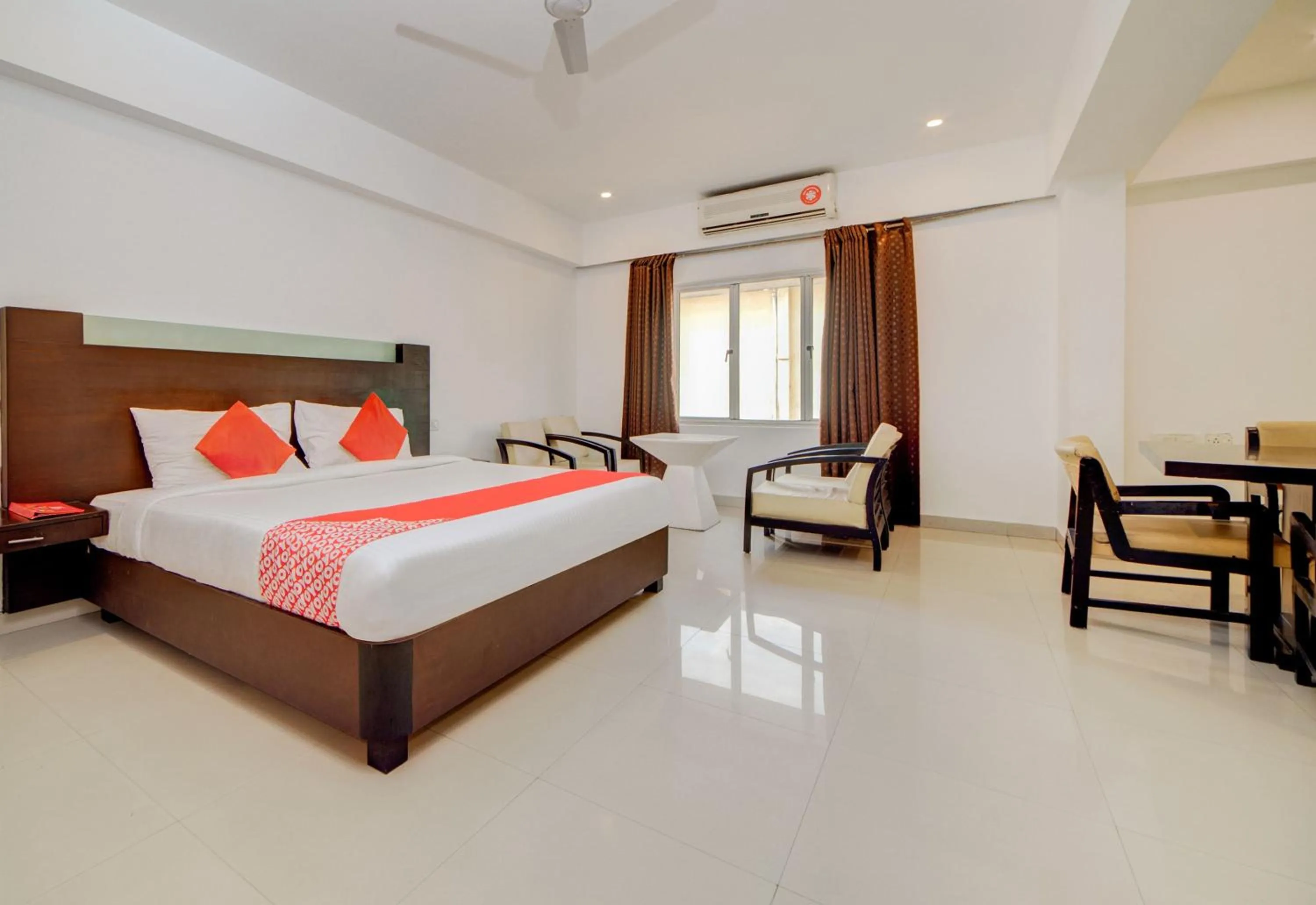 Bedroom, Bed in Hotel O Kachiguda Railway Station