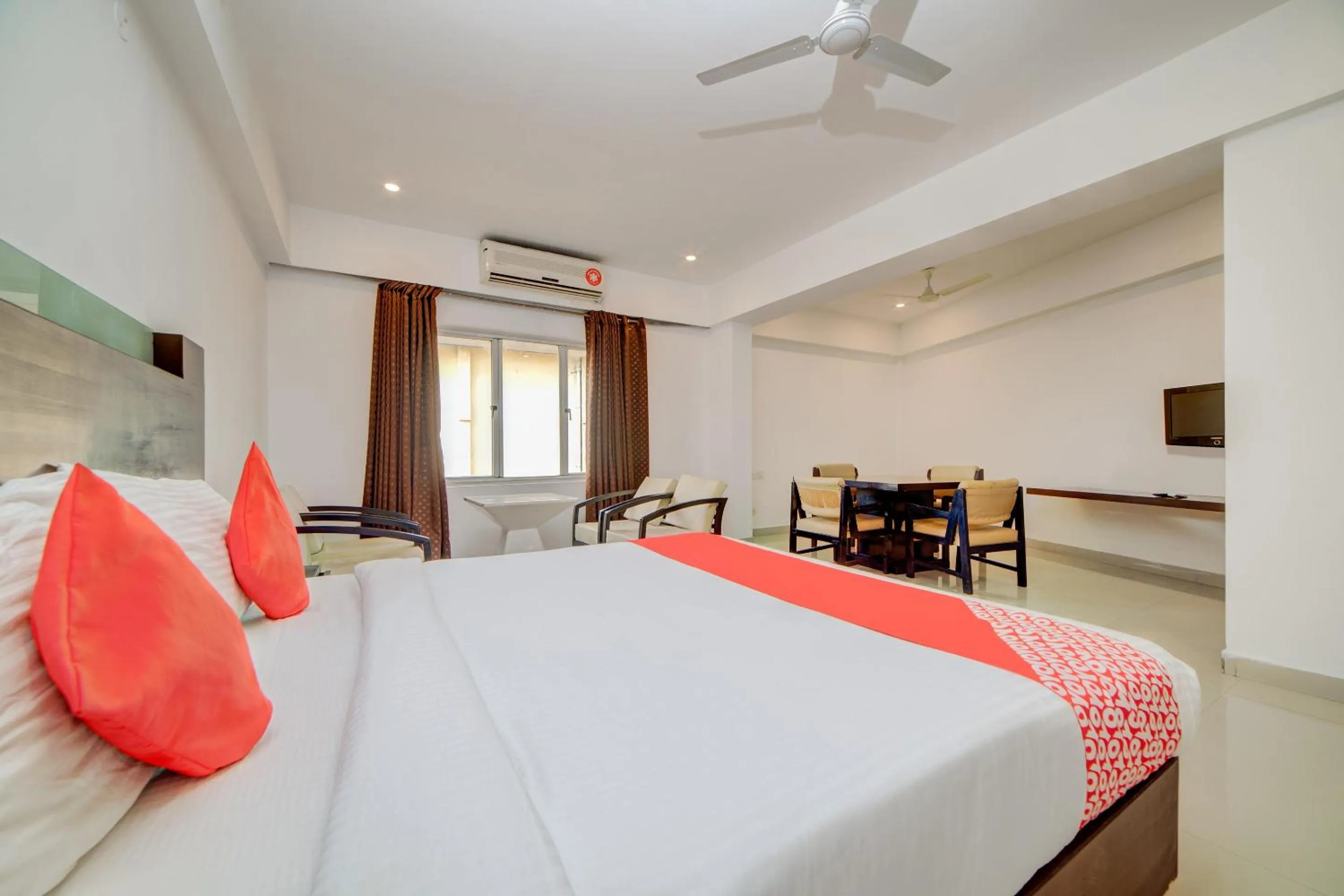 Bedroom, Bed in Hotel O Kachiguda Railway Station