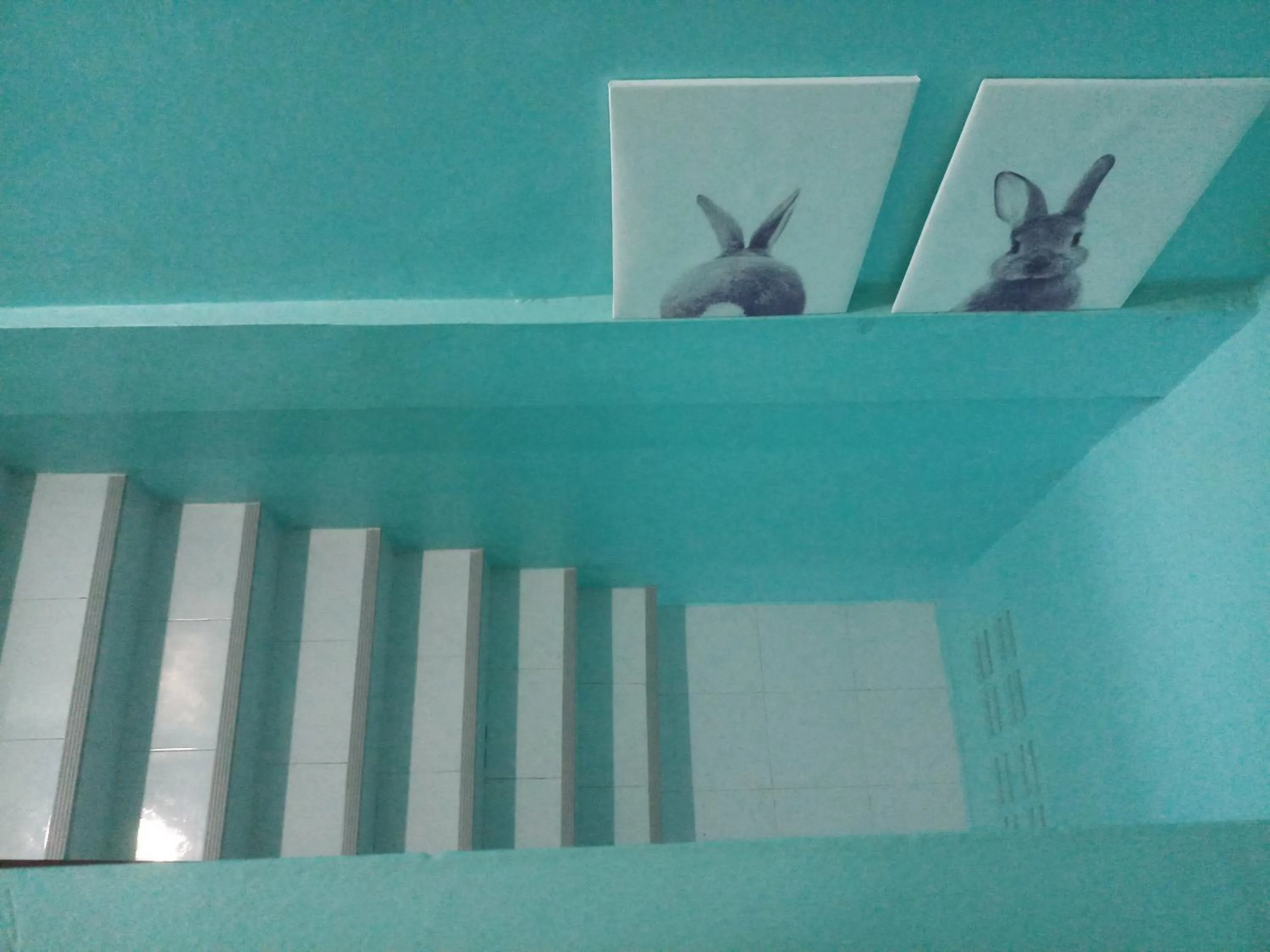 Property building in Kata S. T. House