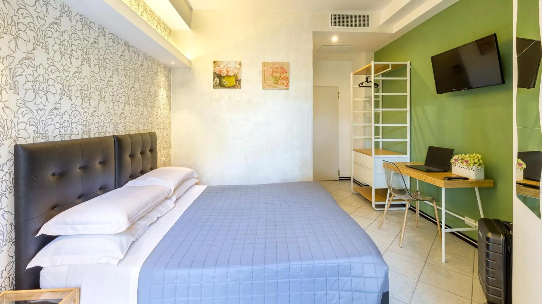 Bed in Hotel La Nidiola