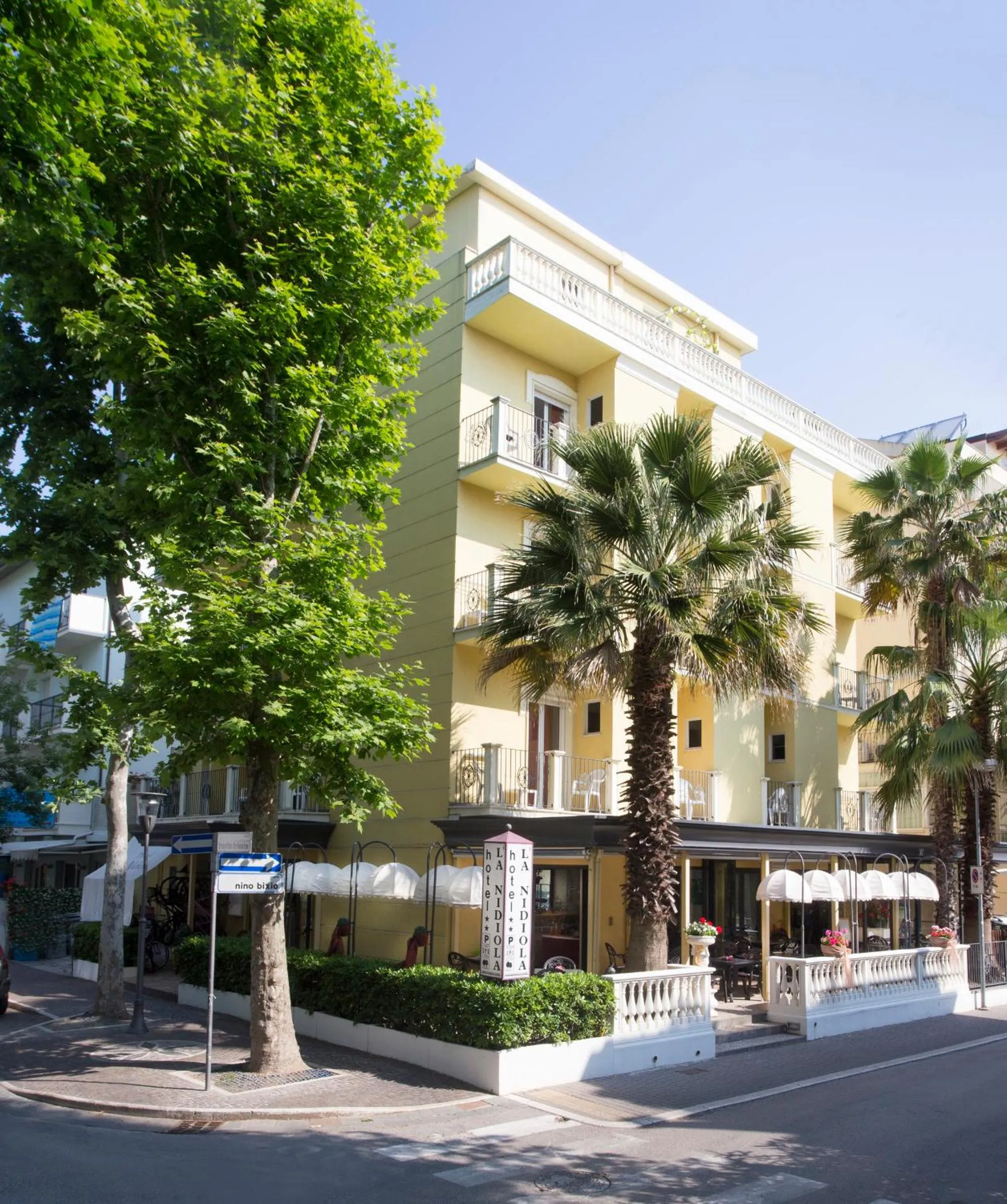 Property building in Hotel La Nidiola