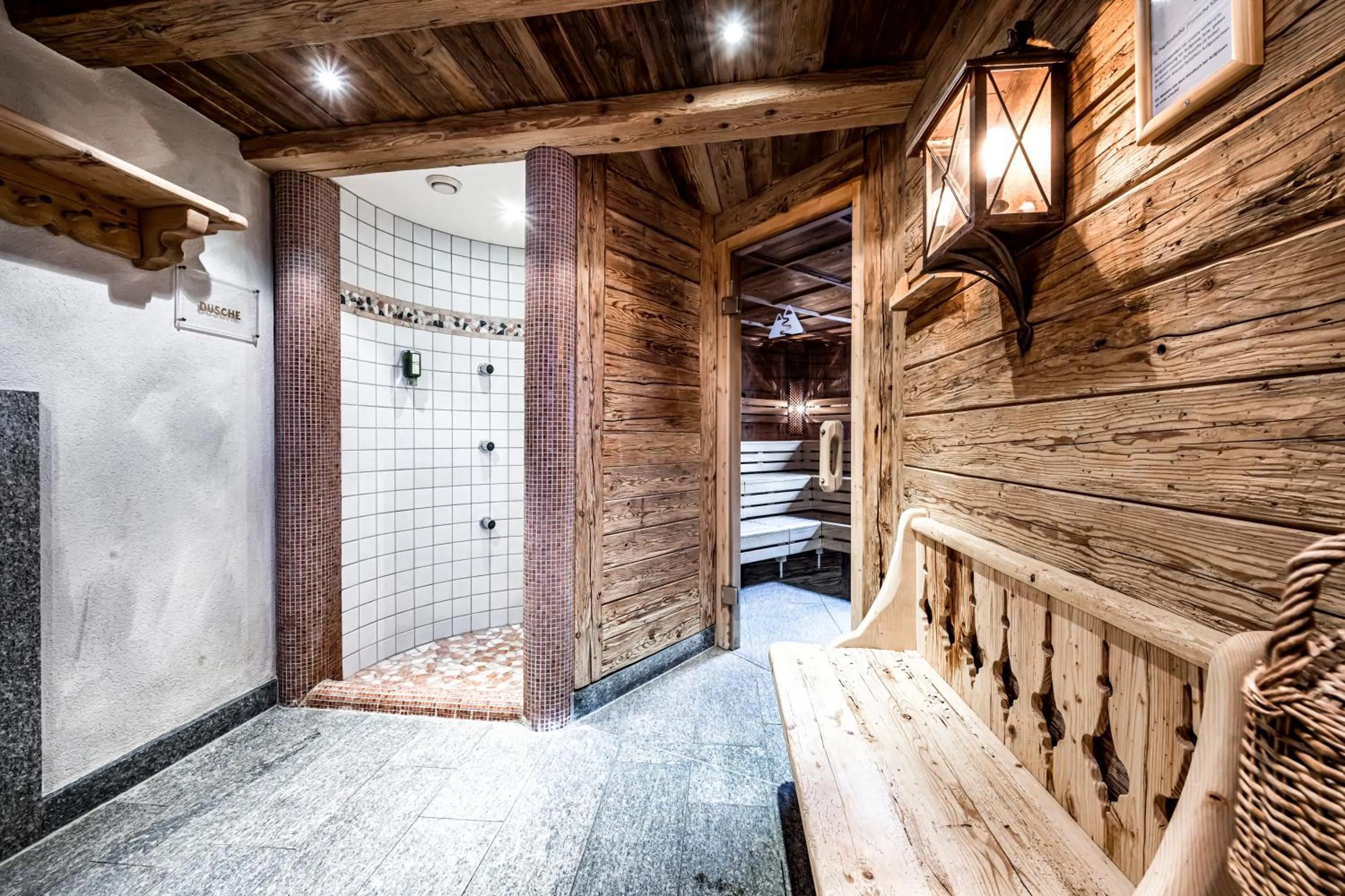 Spa and wellness centre/facilities in Hotel Alpina Sölden - Adults Only