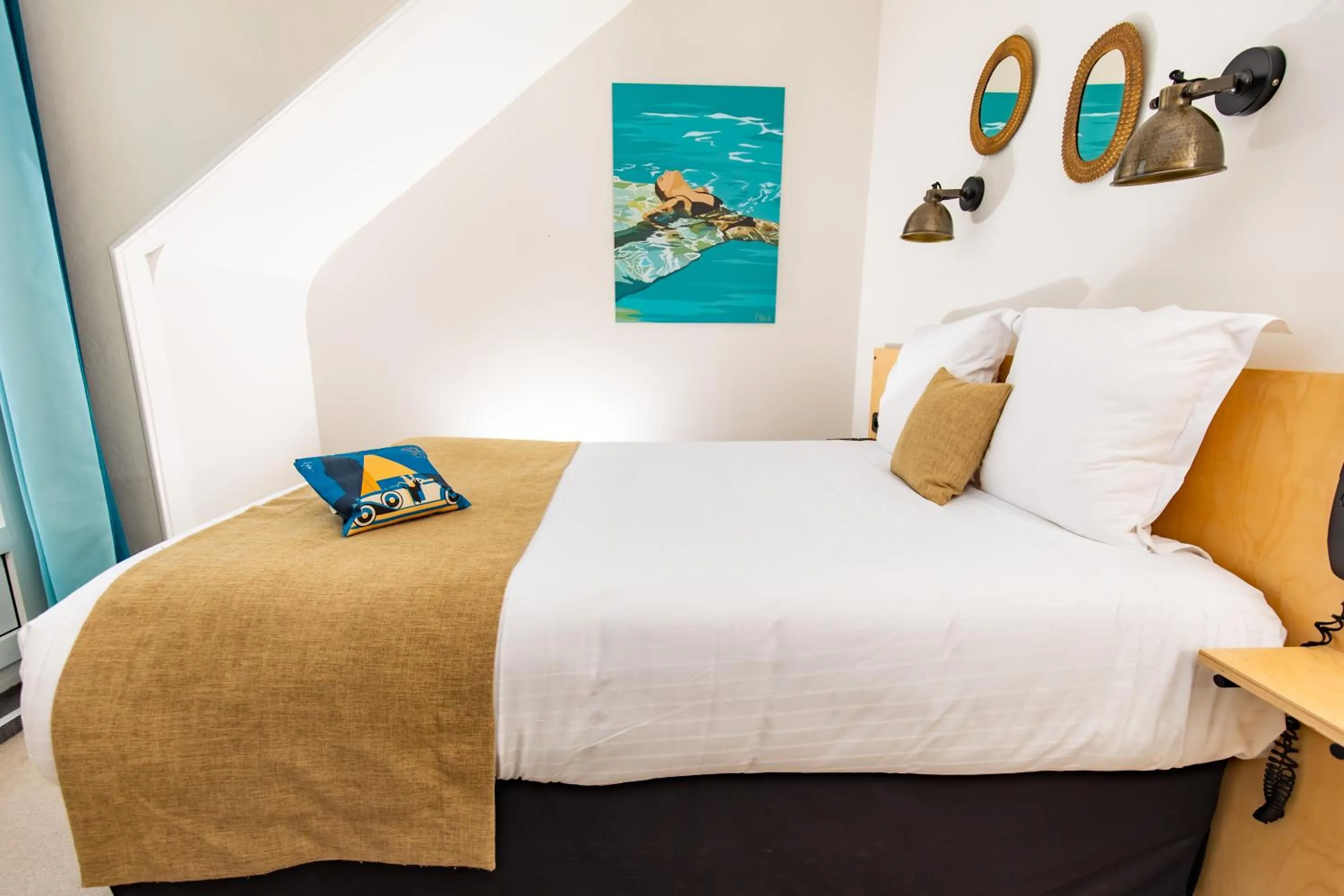 Bedroom, Bed in Les Charmettes