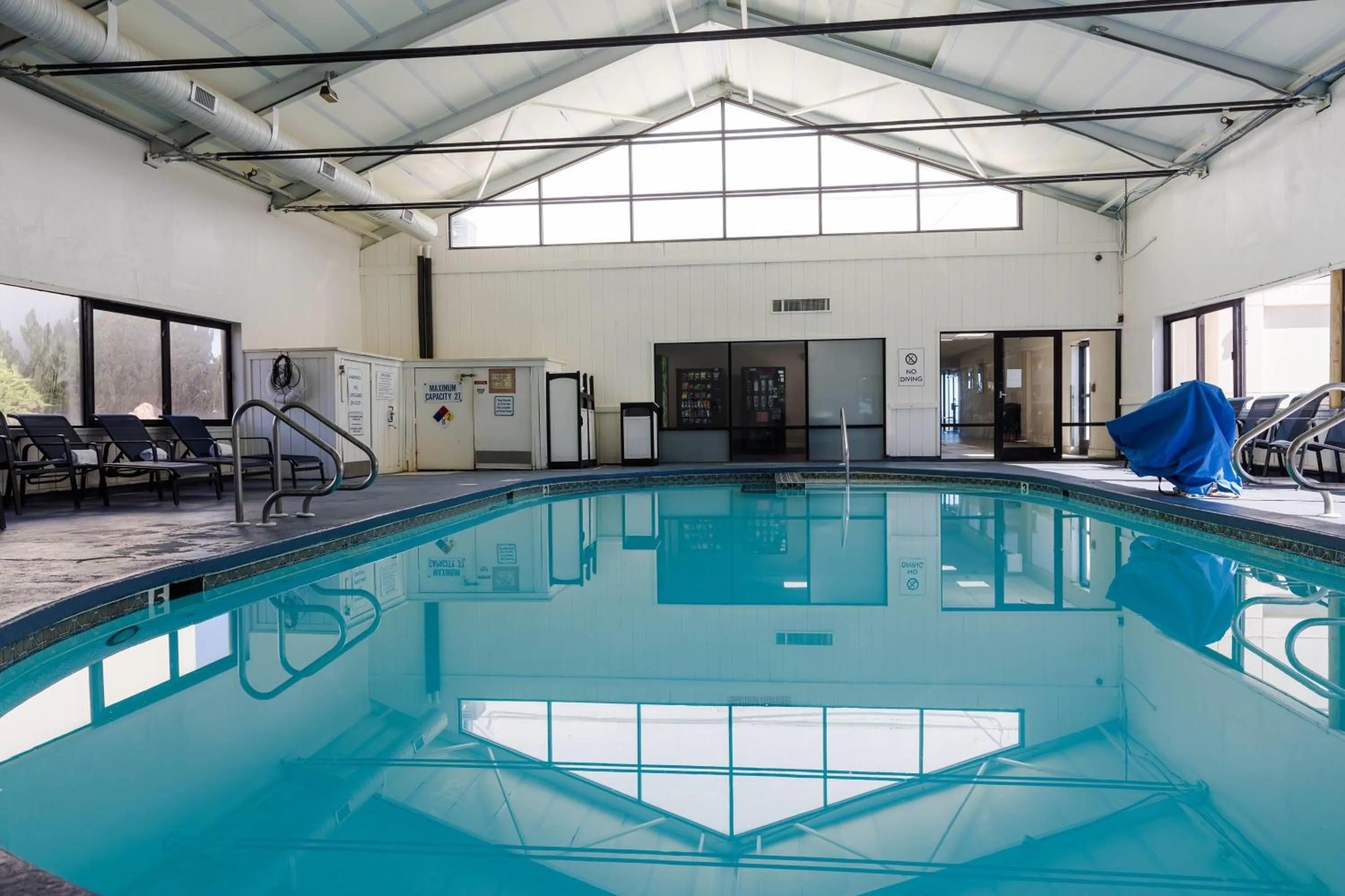Pool view in Ramada Plaza by Wyndham Virginia Beach Oceanfront